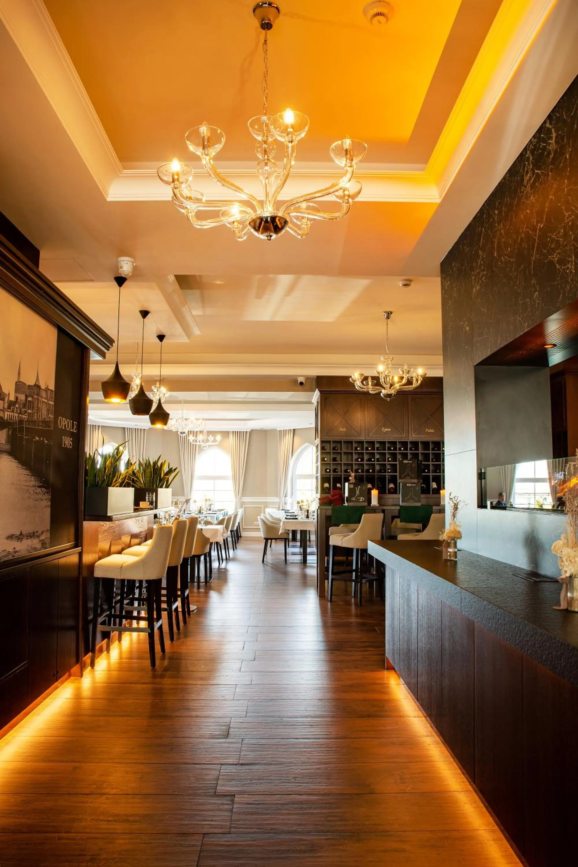 Restaurant/places to eat in Hotel Piast