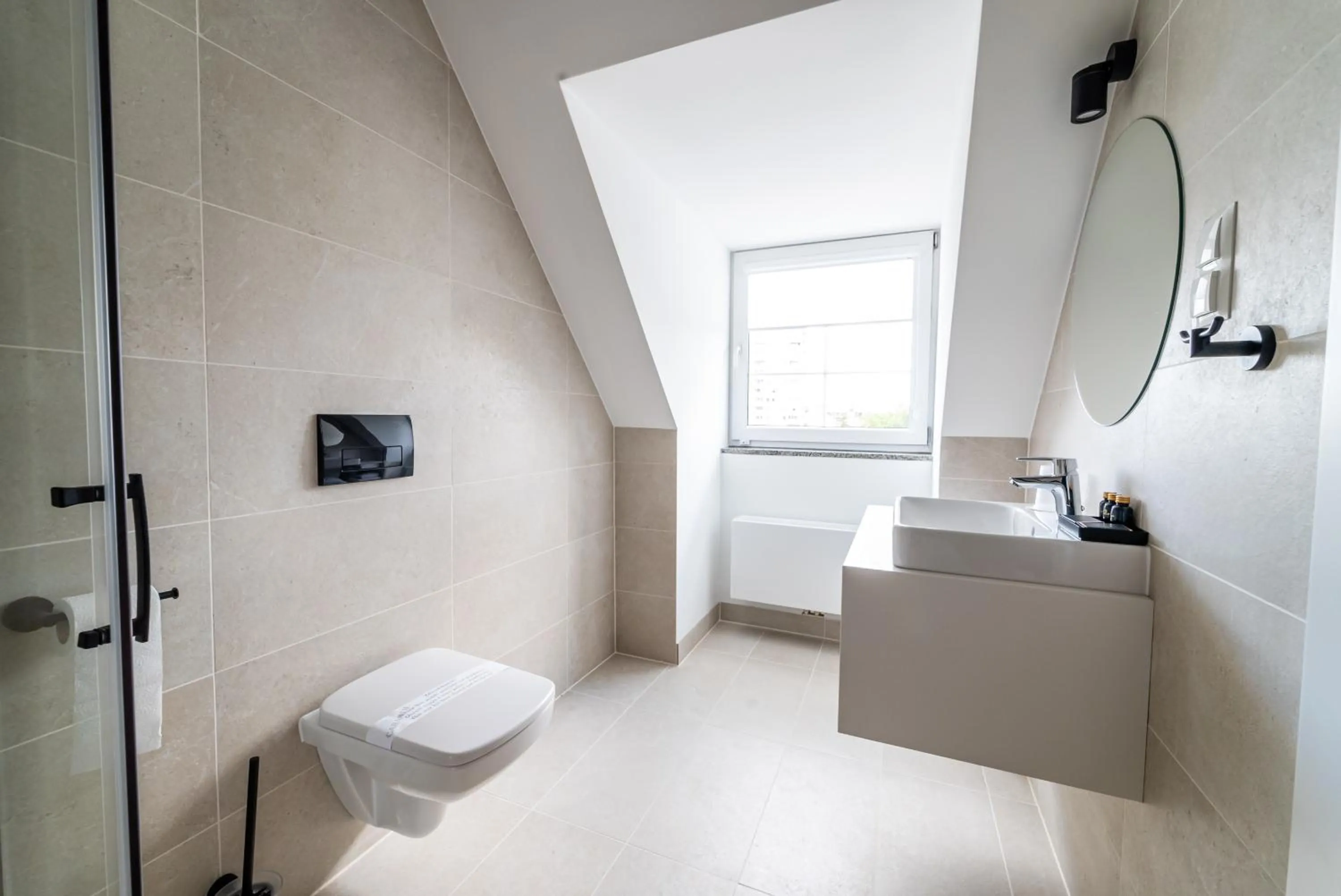 Shower in Hotel Piast