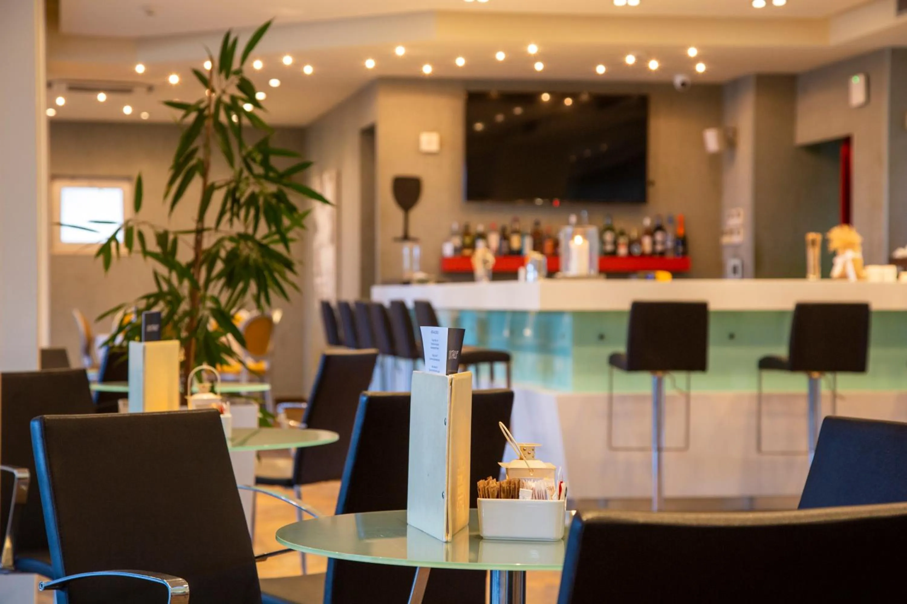 Royal Paradise Beach Resort & Spa - Adults Friendly Hotel