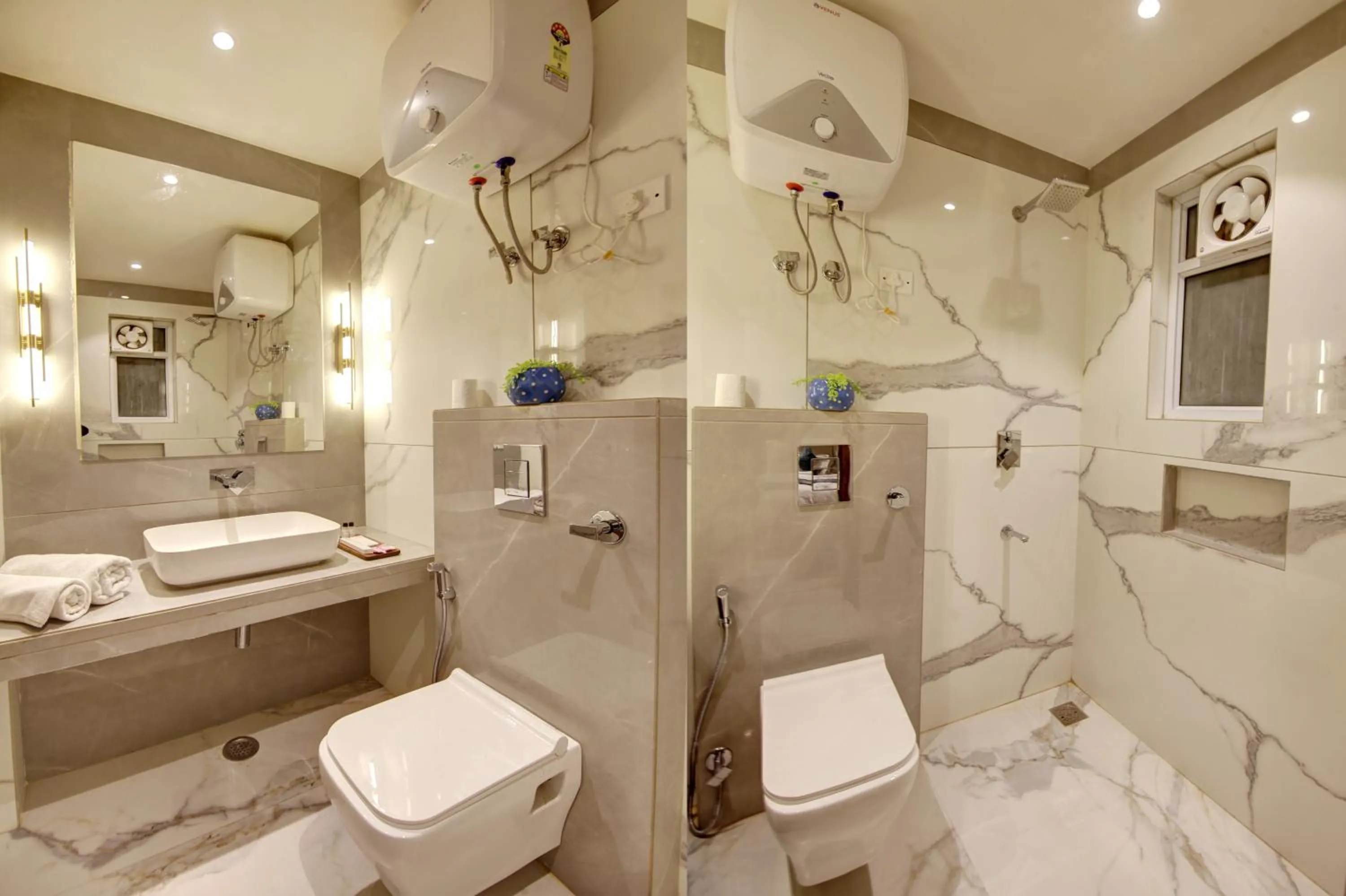 Bathroom in Hotel International Inn - Near Delhi Airport