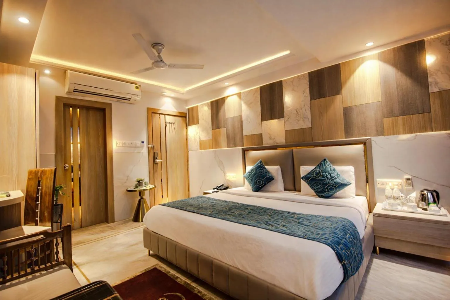 Photo of the whole room, Bed in Hotel International Inn - Near Delhi Airport