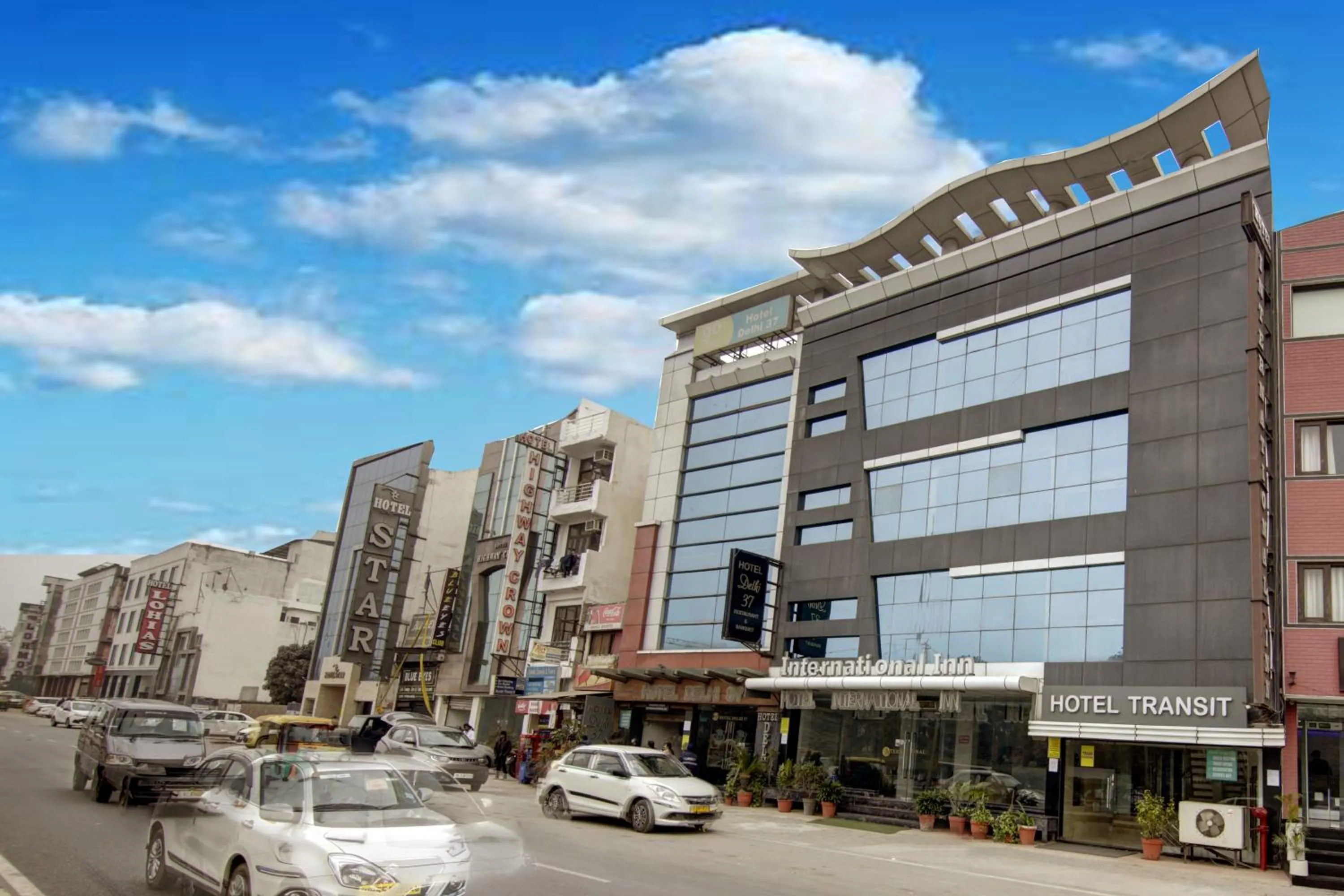 Property building in Hotel International Inn - Near Delhi Airport