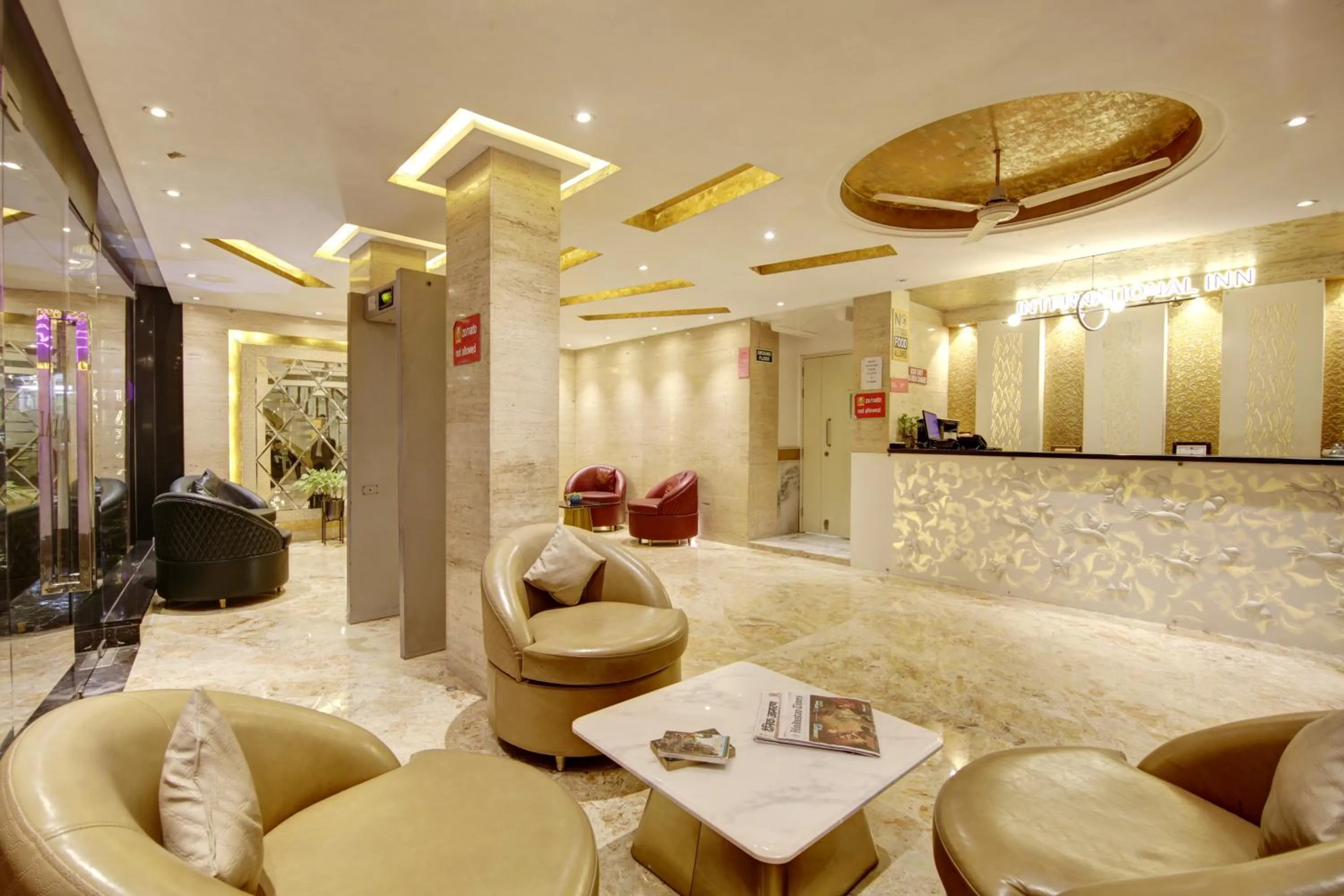Seating area in Hotel International Inn - Near Delhi Airport
