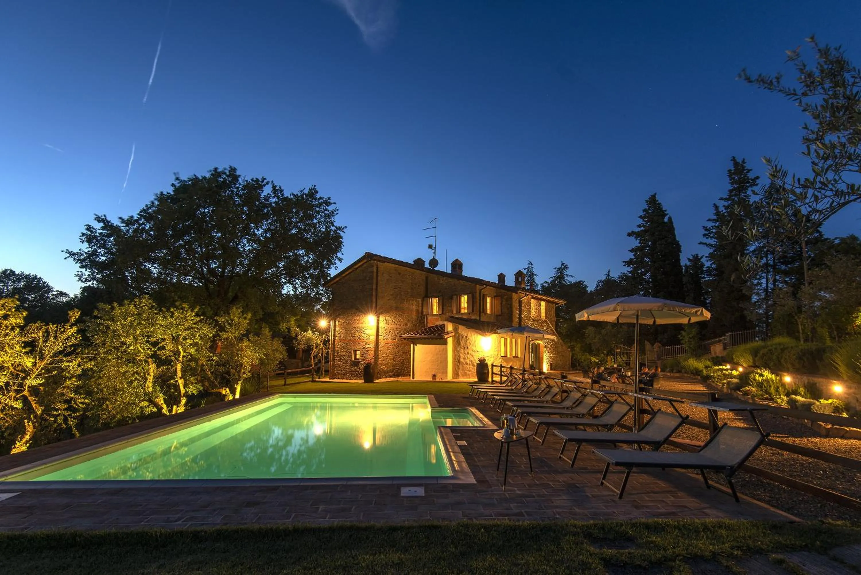 Swimming pool in B&B Country House Poggio Del Drago