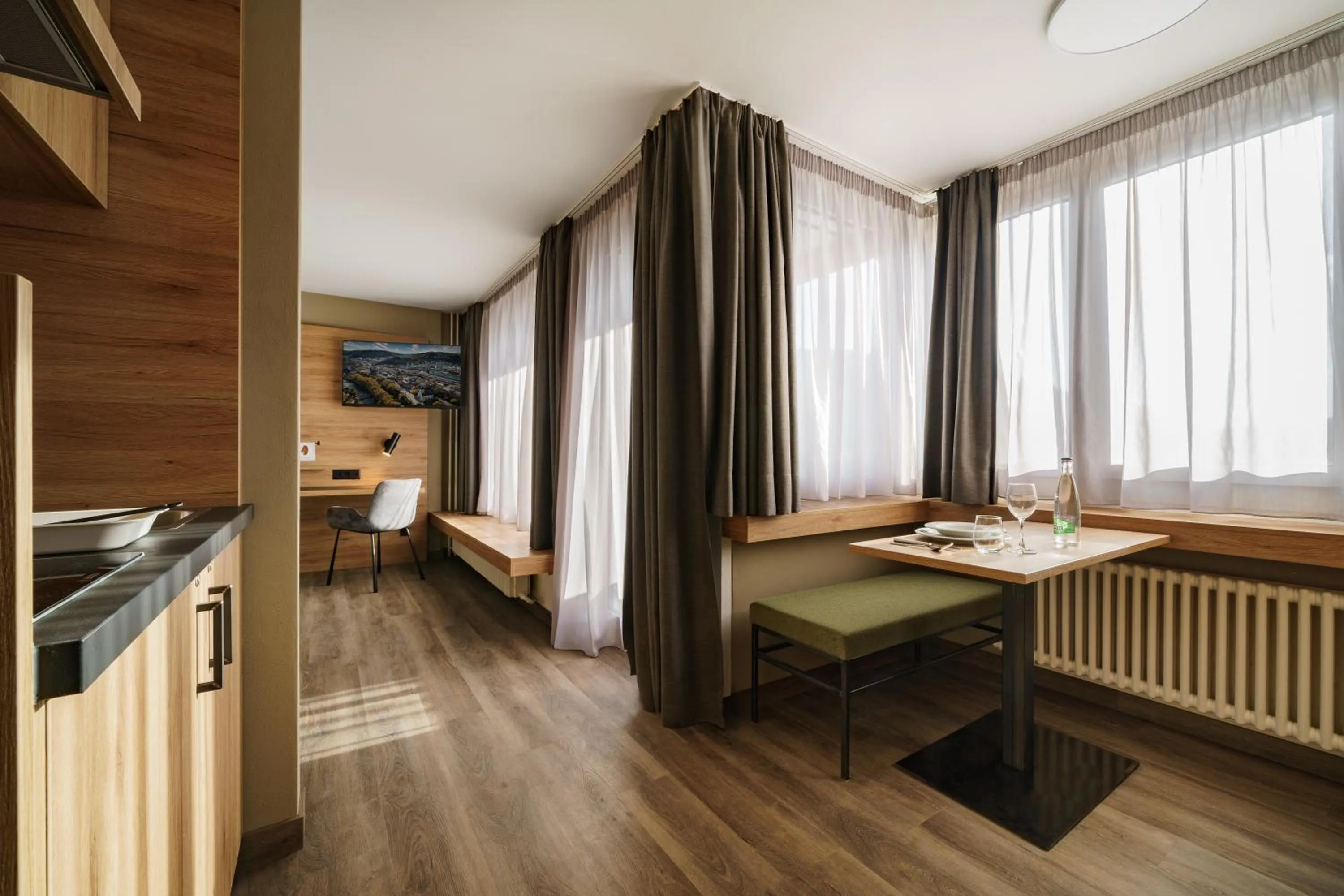 TV and multimedia, Bed in Hotel Linde - 24h Self Check-in