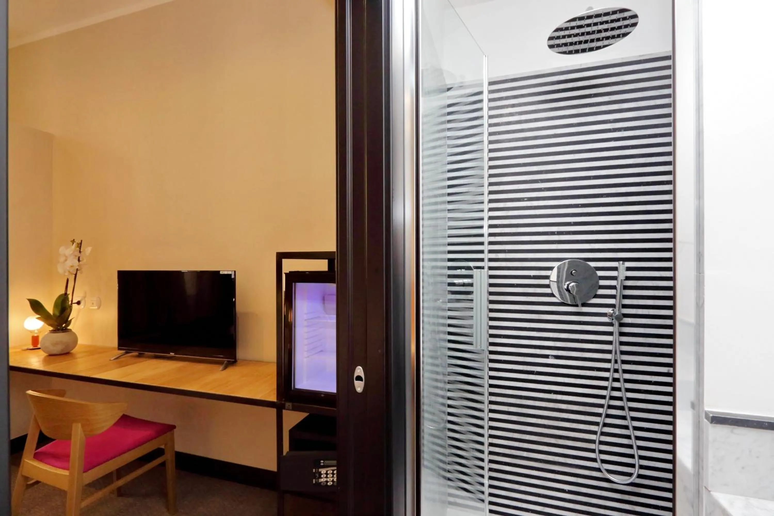 Decorative detail in Relais Vittoria Colonna