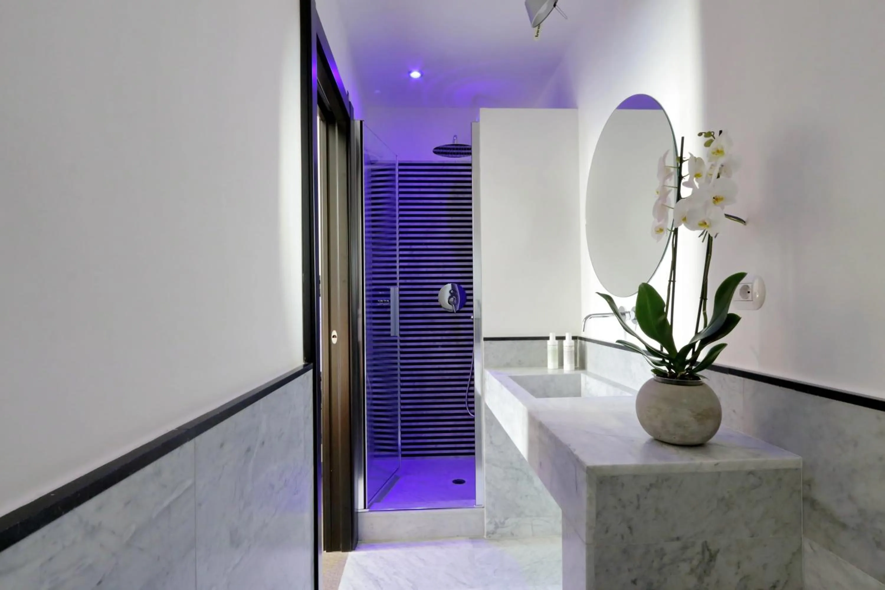 Shower in Relais Vittoria Colonna