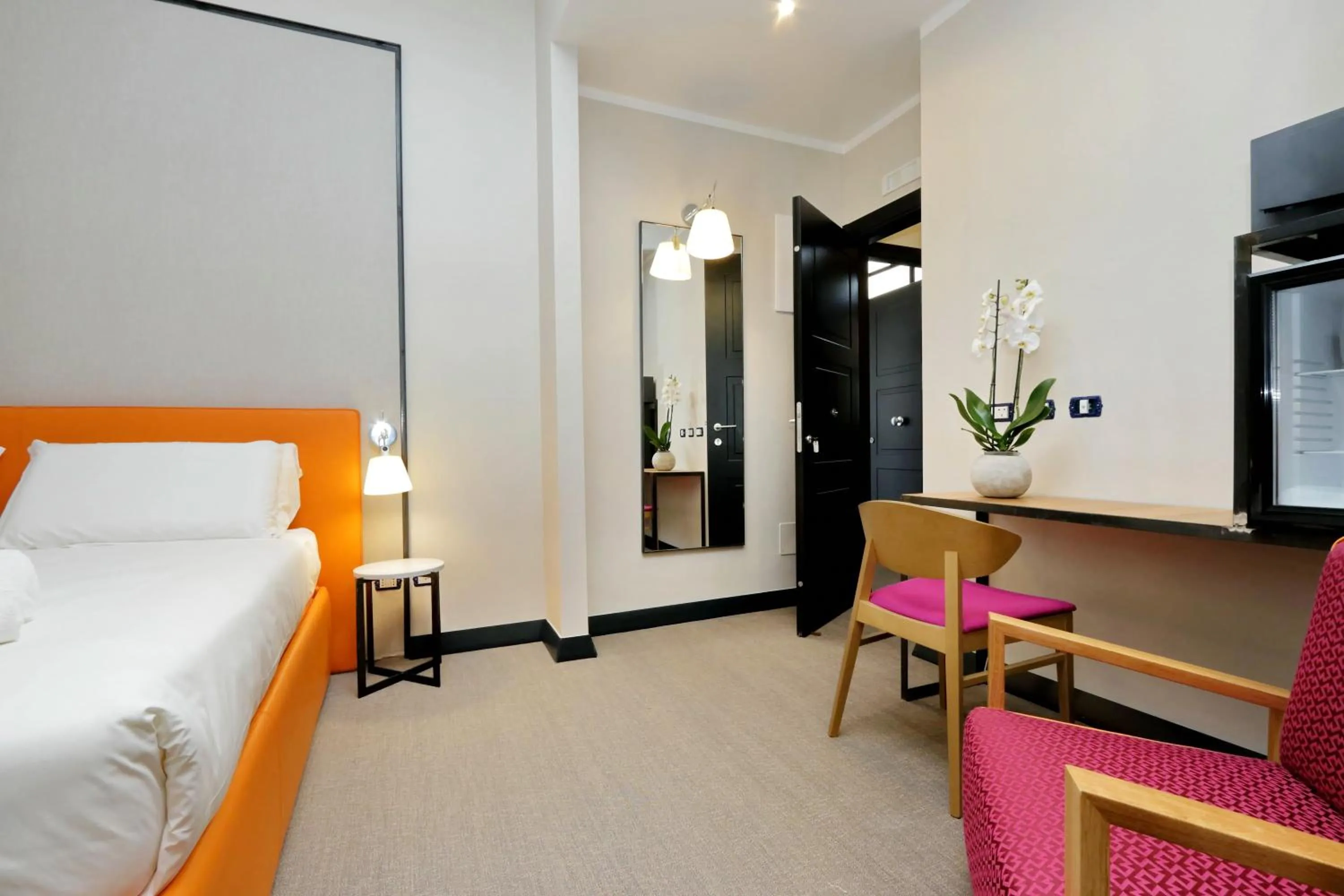 Decorative detail, Bed in Relais Vittoria Colonna