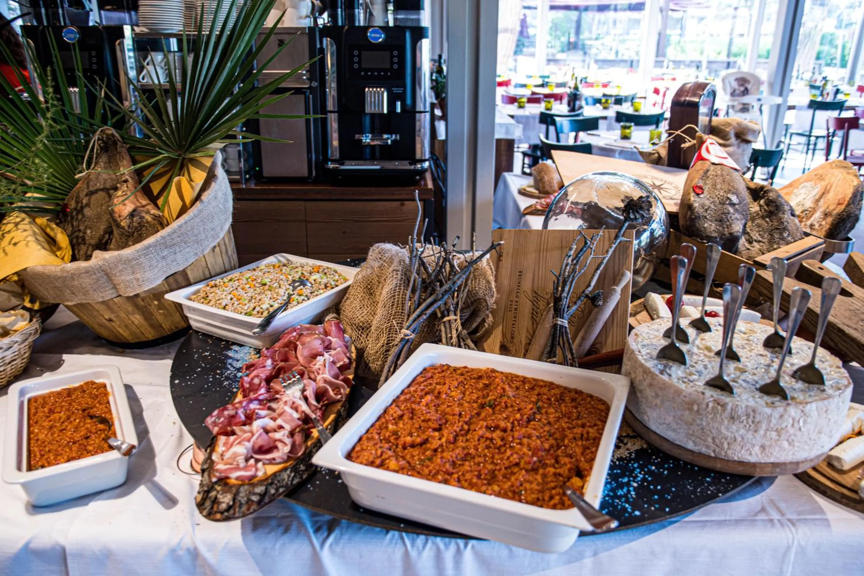 Meals in Golfo del Sole Hotel