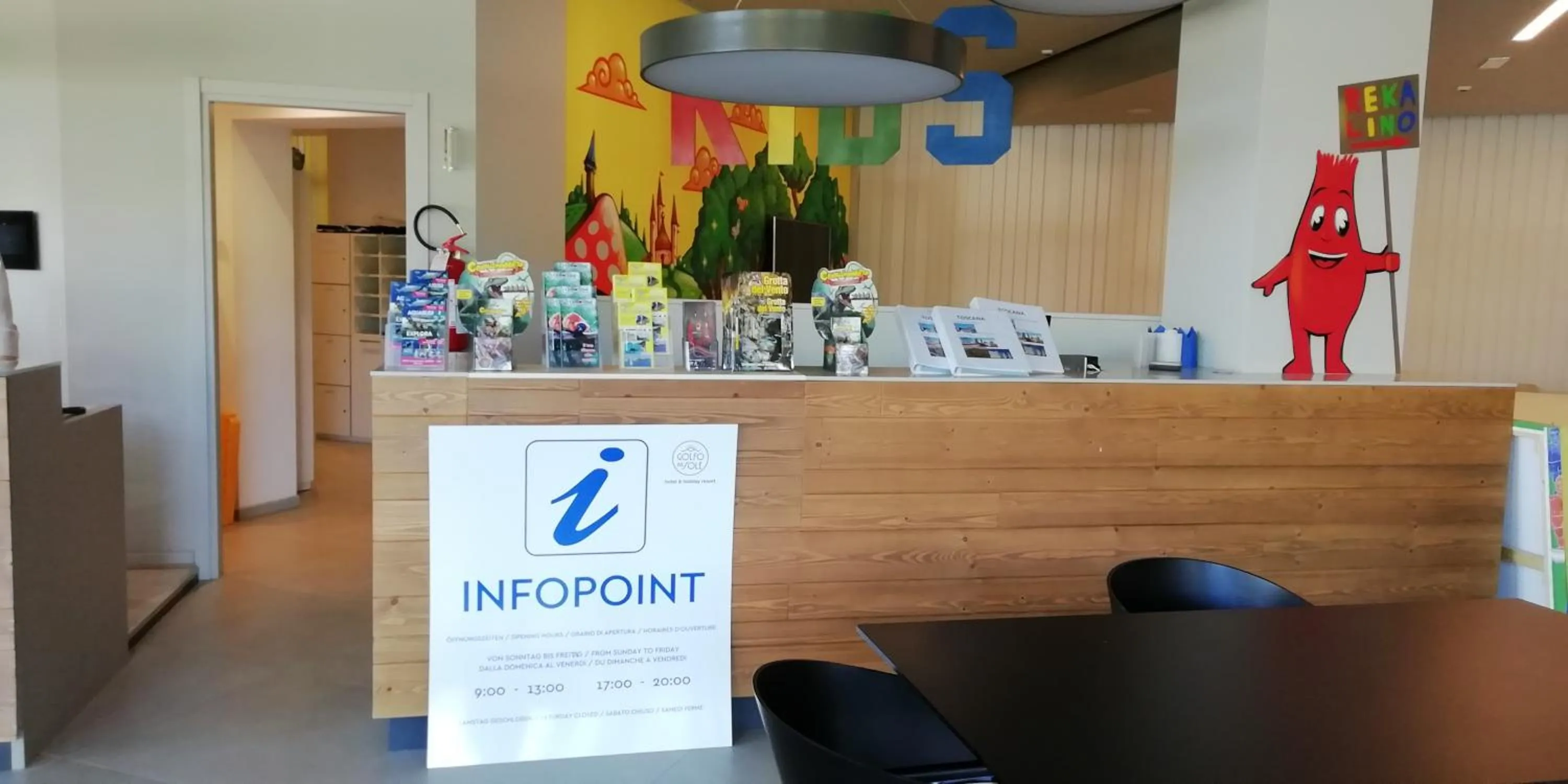 Lobby or reception in Golfo del Sole Hotel