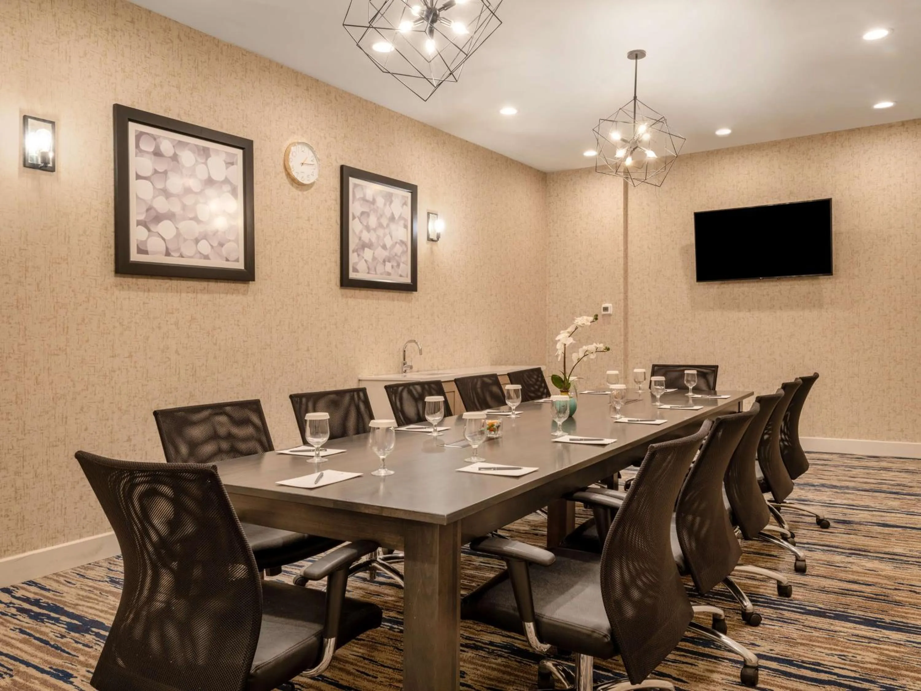 Meeting/conference room in Embassy Suites Baltimore - North/Hunt Valley