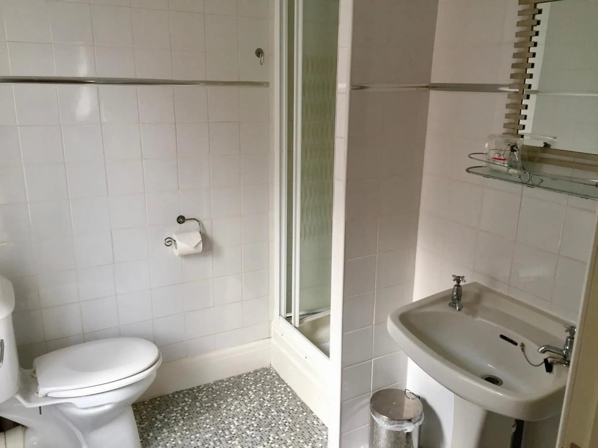 Bathroom in The Northdale Hotel Ltd