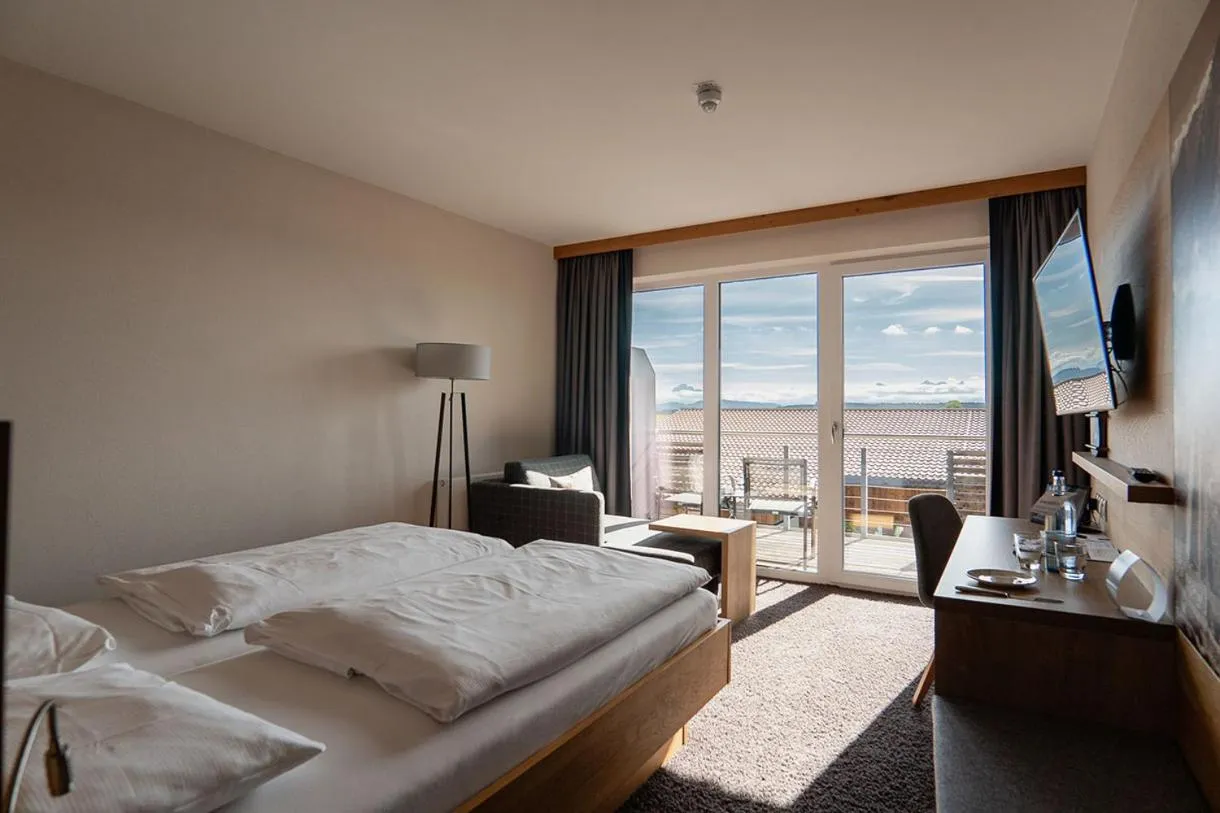 Photo of the whole room, Bed in Das Weitblick Allgäu