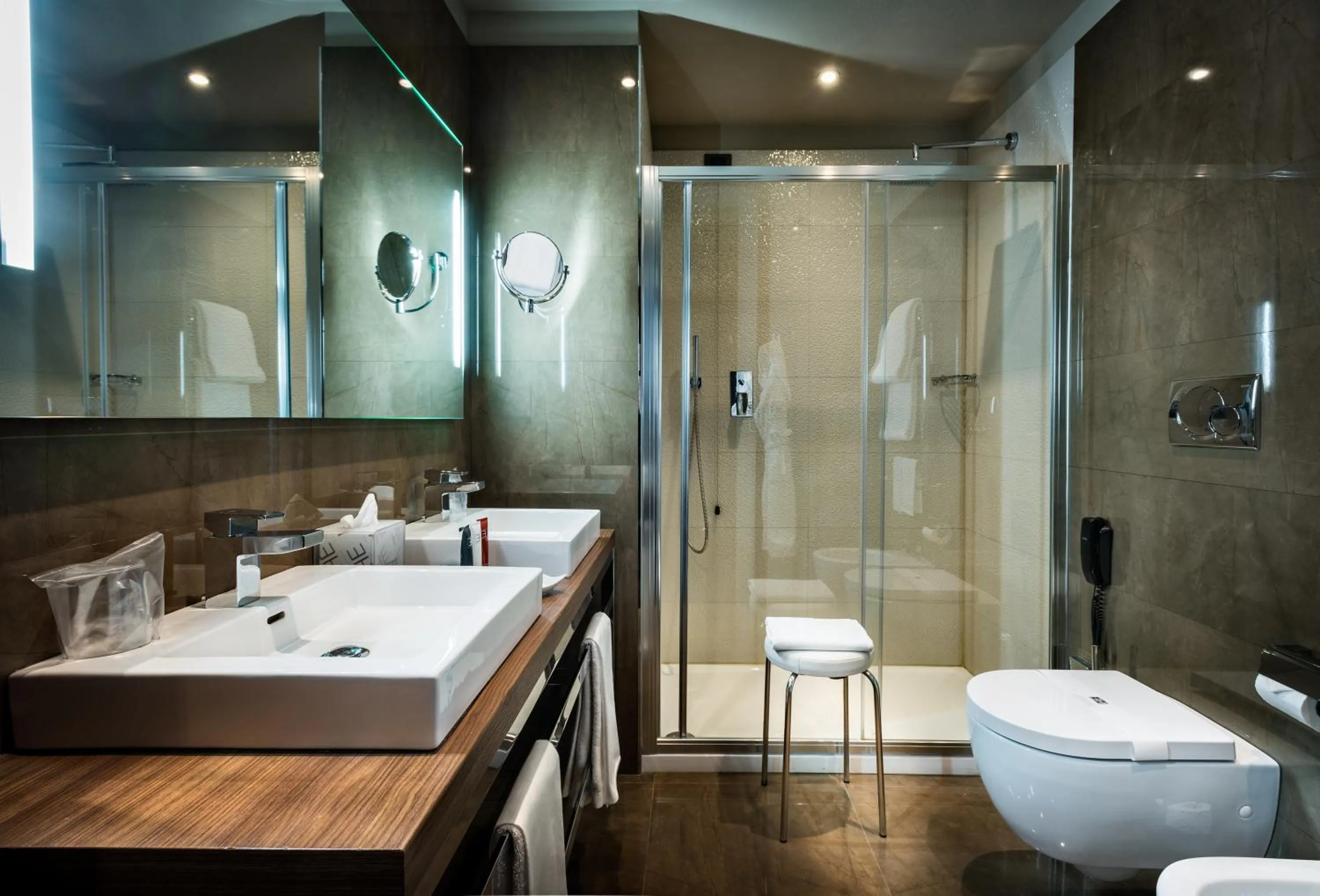 Decorative detail in Uptown Palace