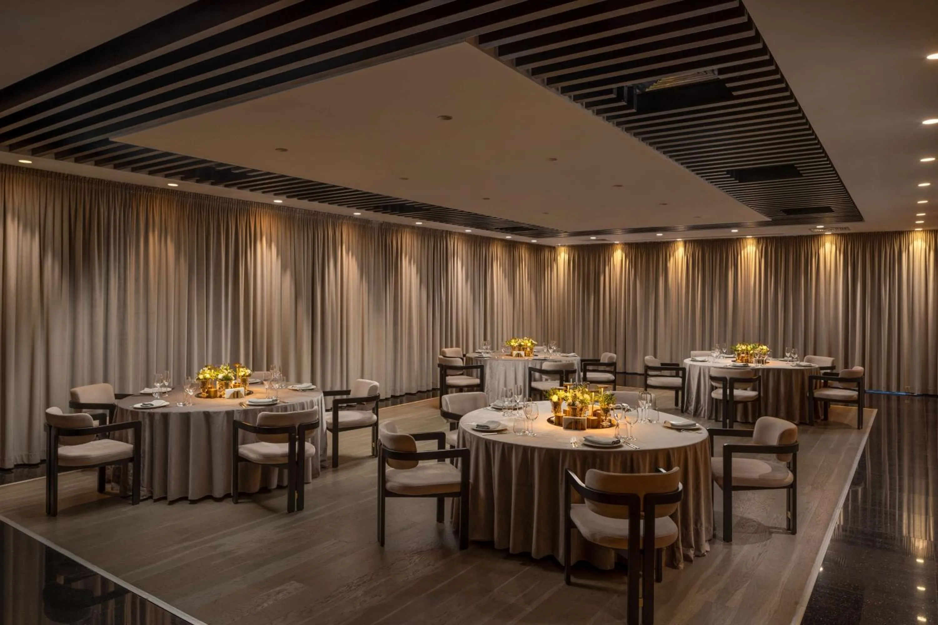 Meeting/conference room in Radisson Blu Leogrand Hotel