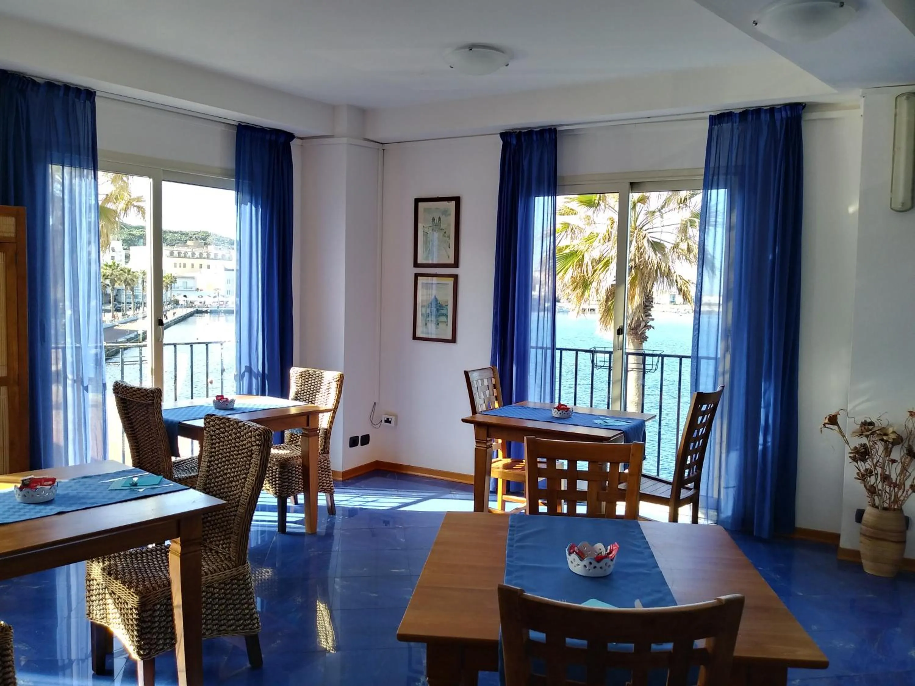 Buffet breakfast in Blue Moon Hotel