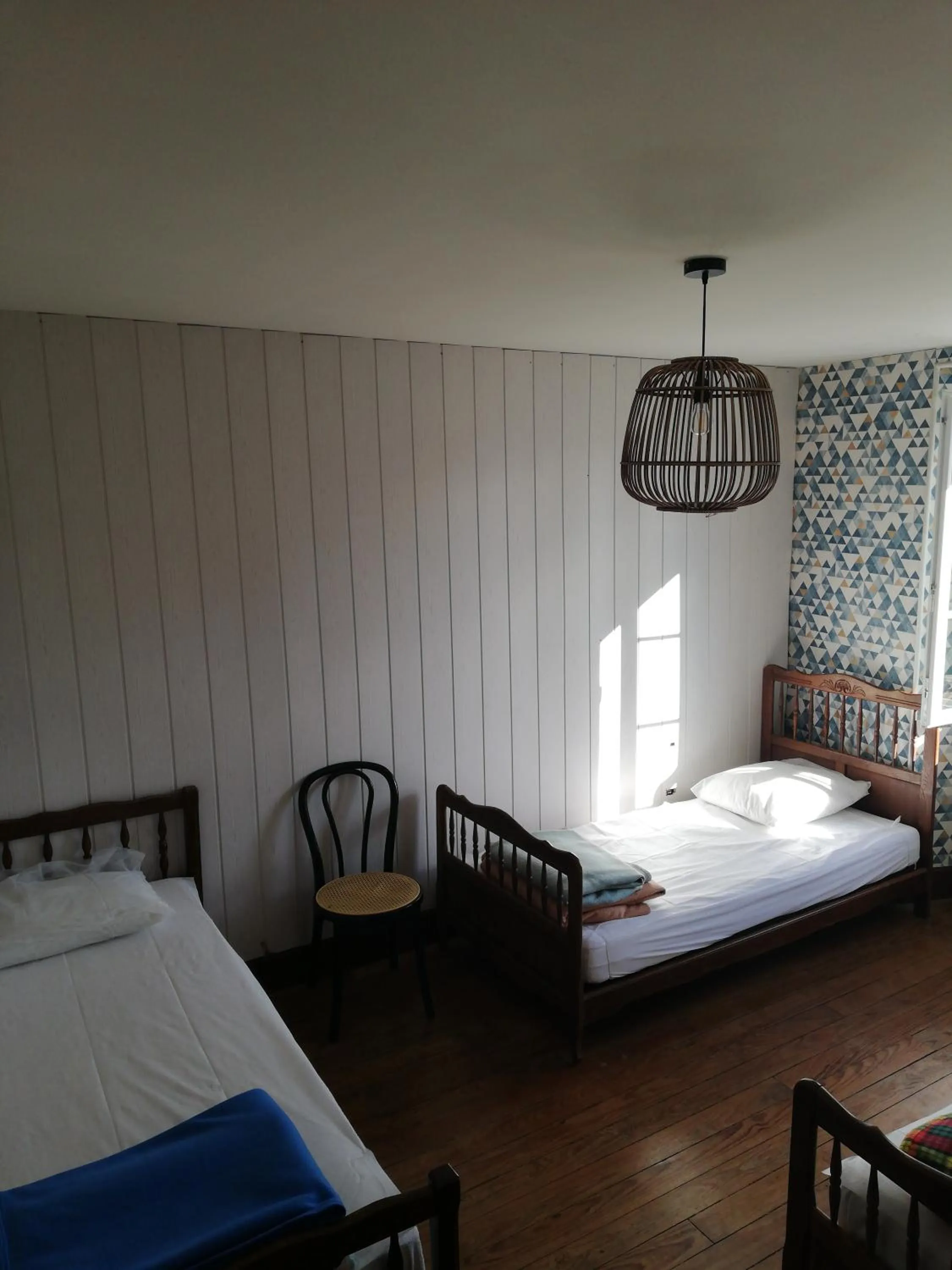 Photo of the whole room, Bed in Gite Compostella