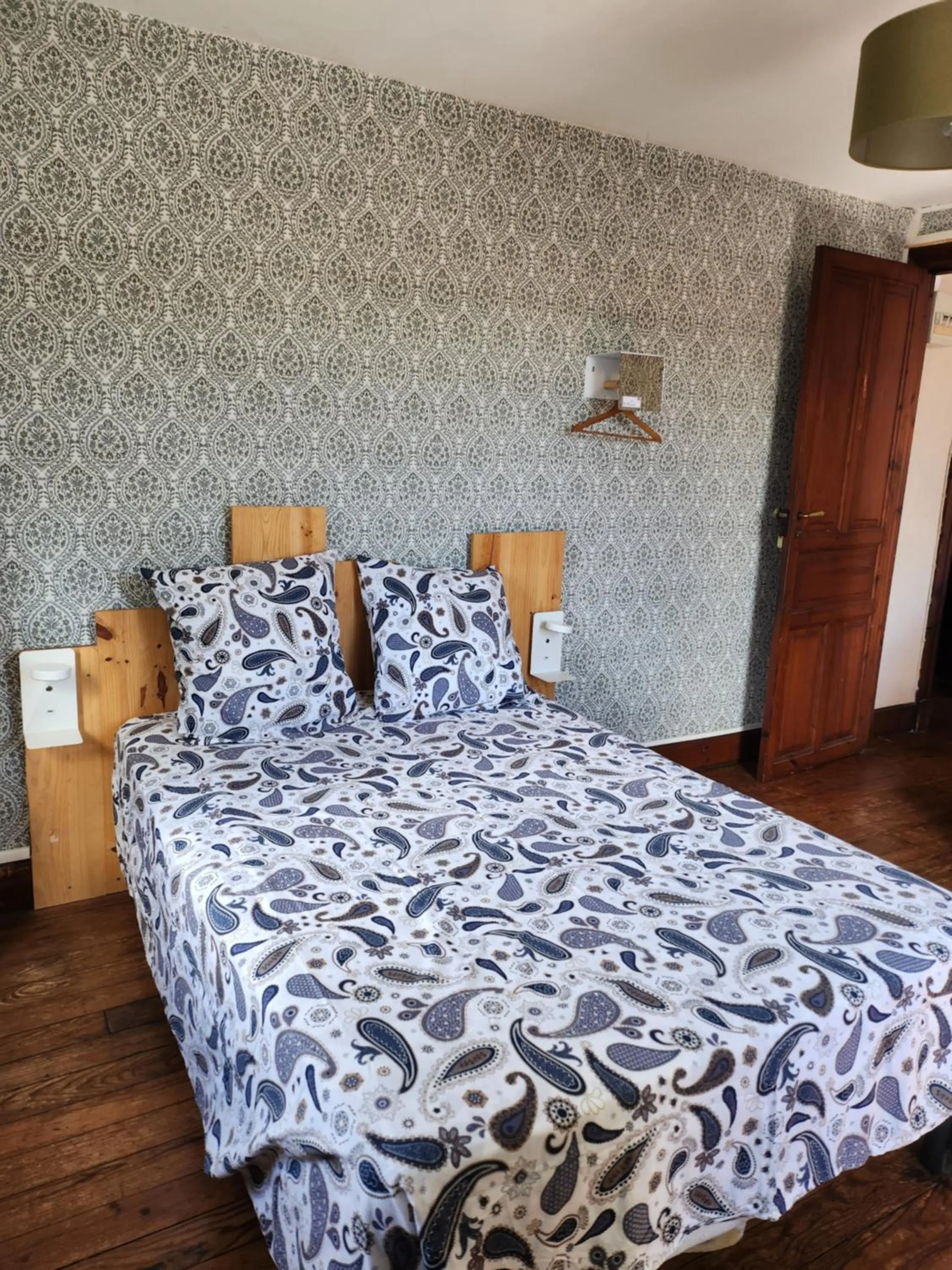 Bed in Gite Compostella