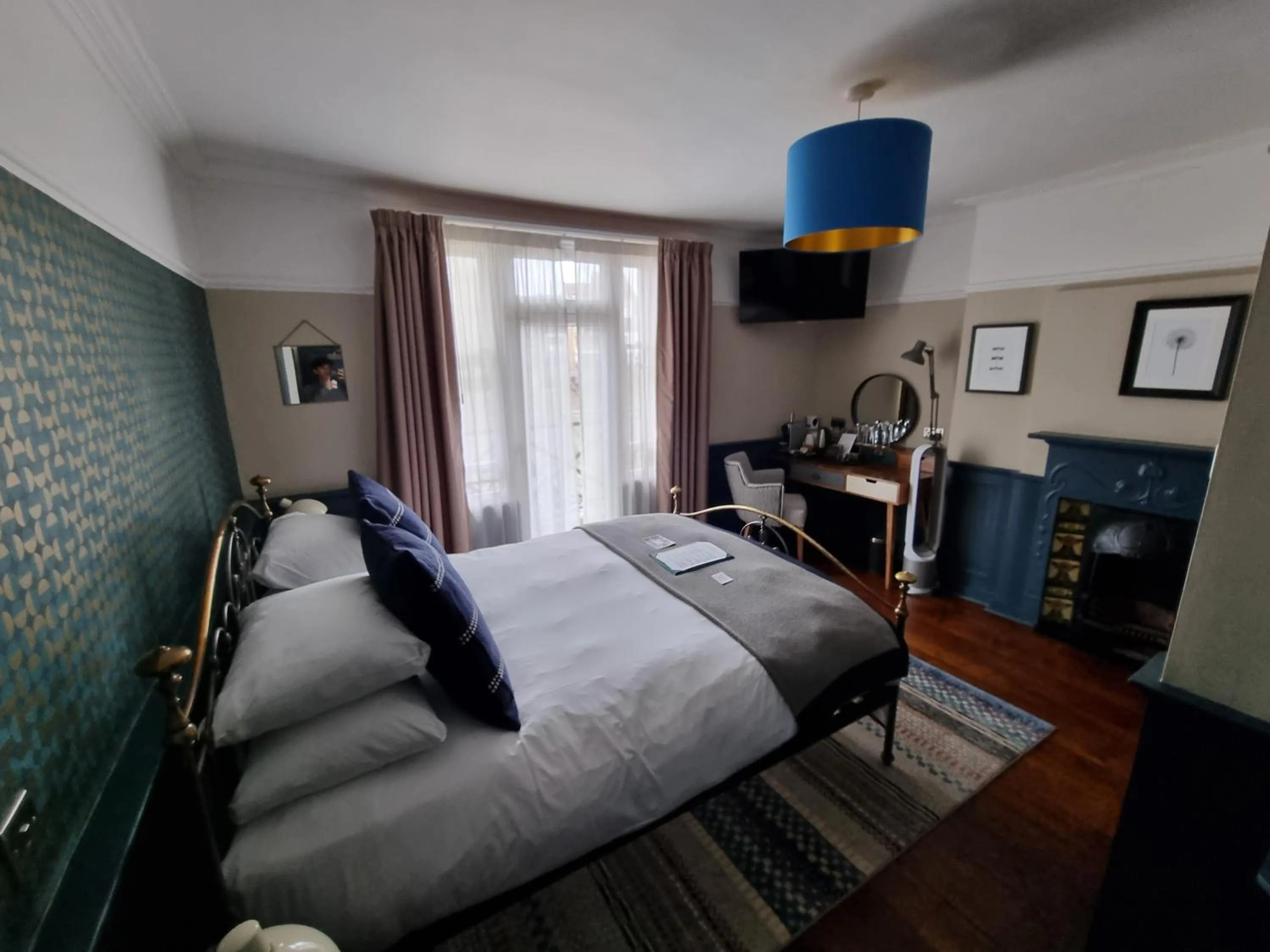 Bedroom, Bed in The Swan Hotel