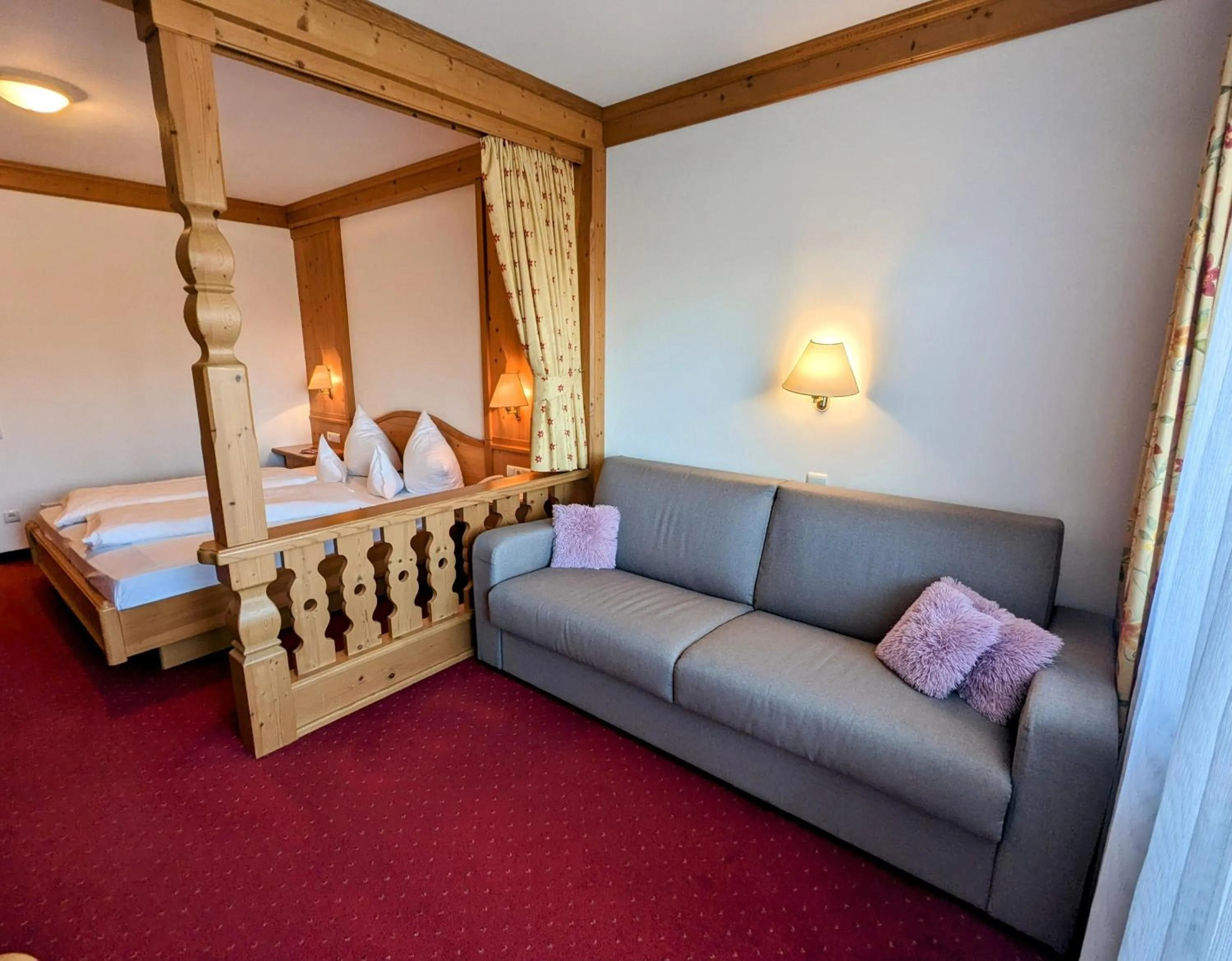 Bedroom, Bed in Hotel Heinz