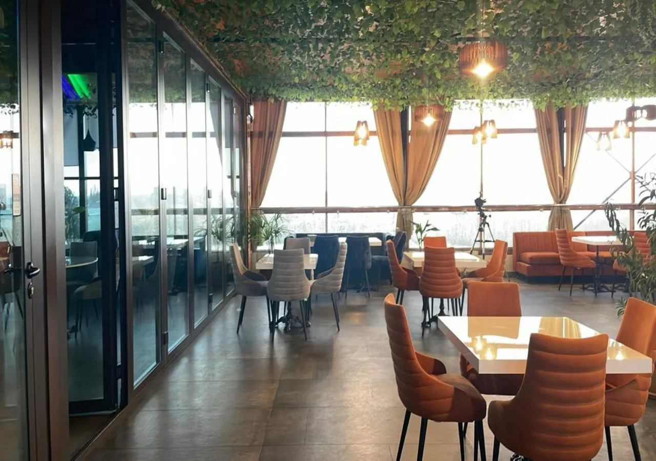 Balcony/Terrace in Tomu's Hotel