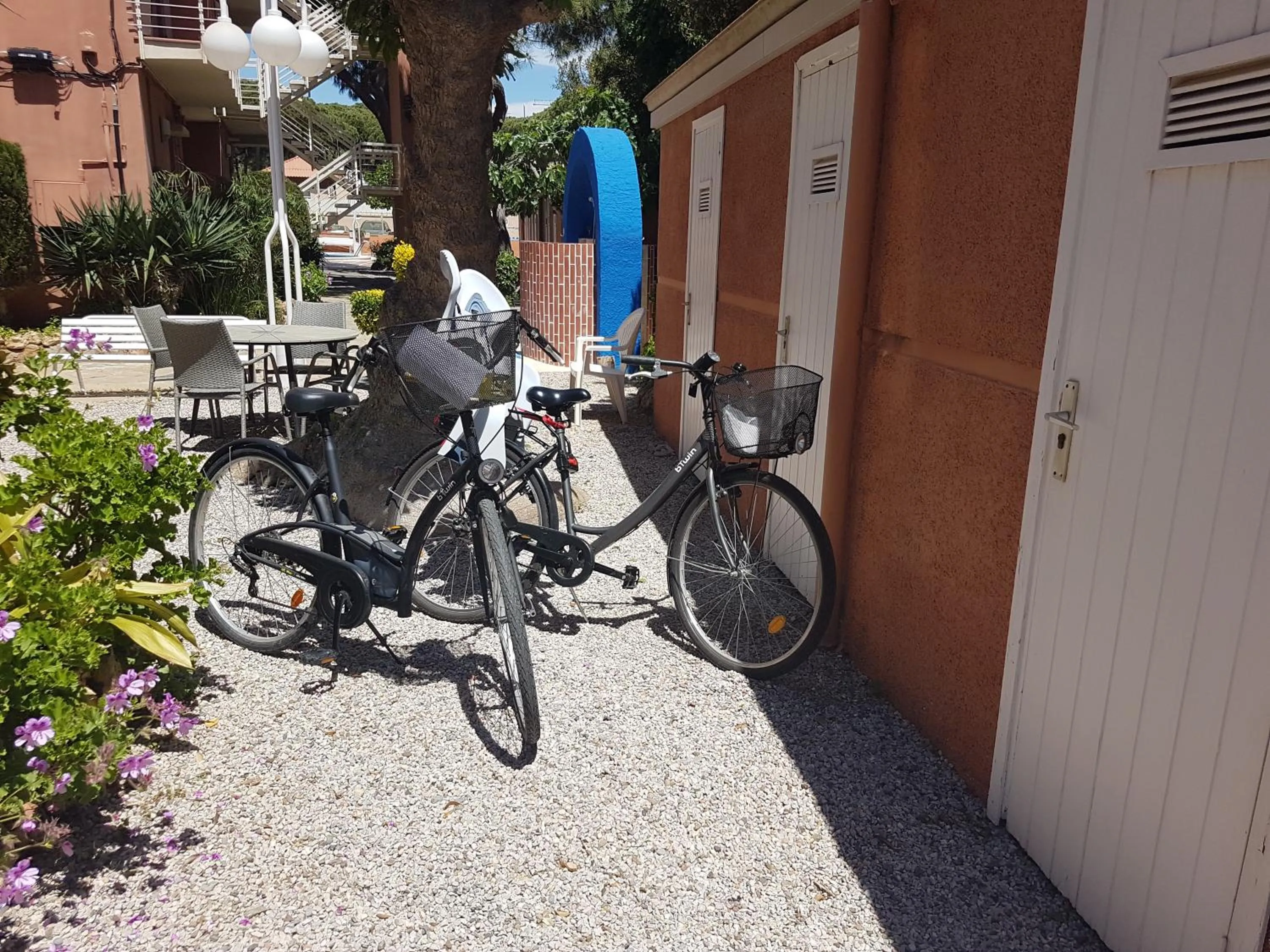 Cycling in Gava Ocean View