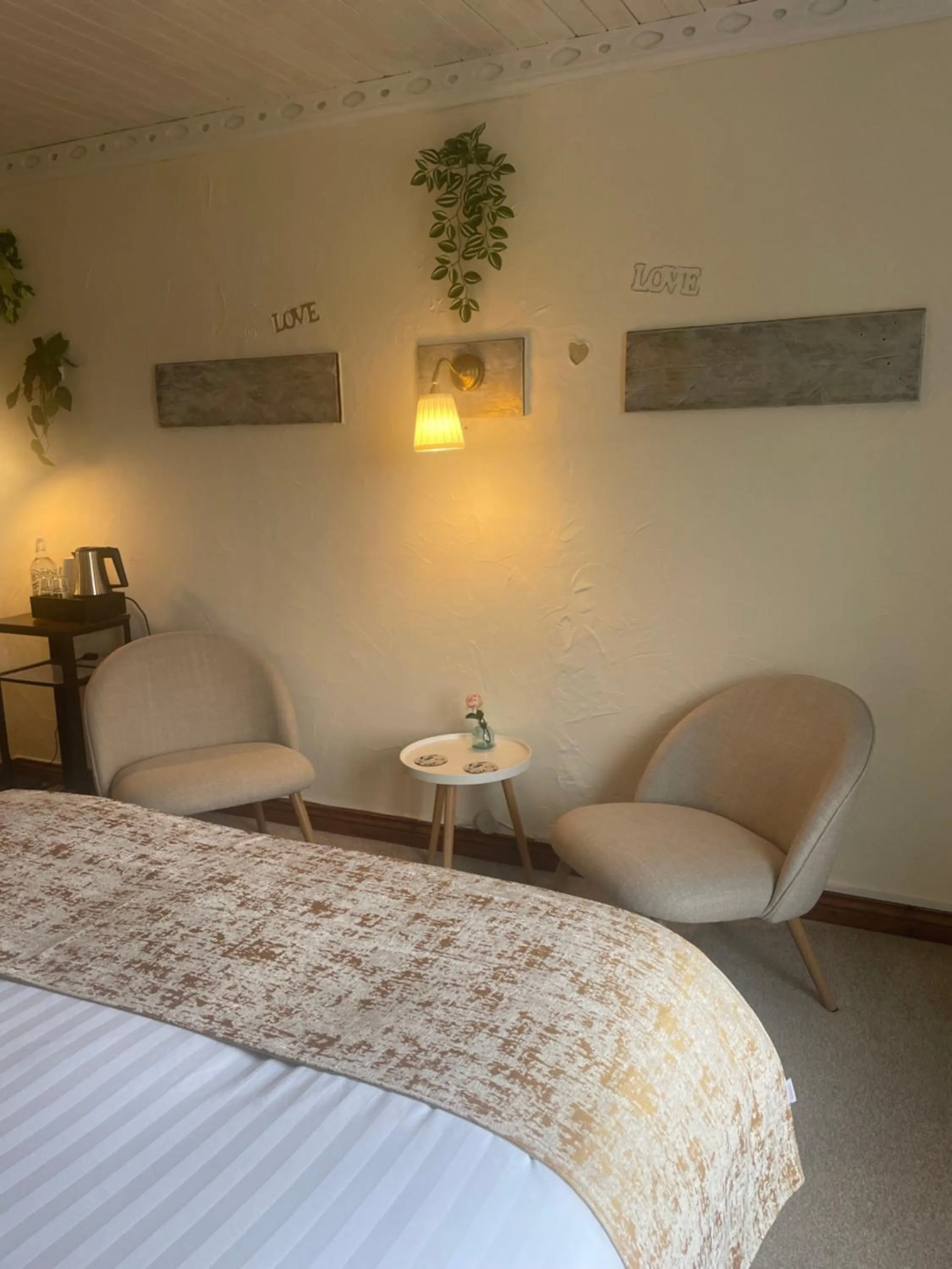 Bedroom, Bed in Waterfront Rest B&B