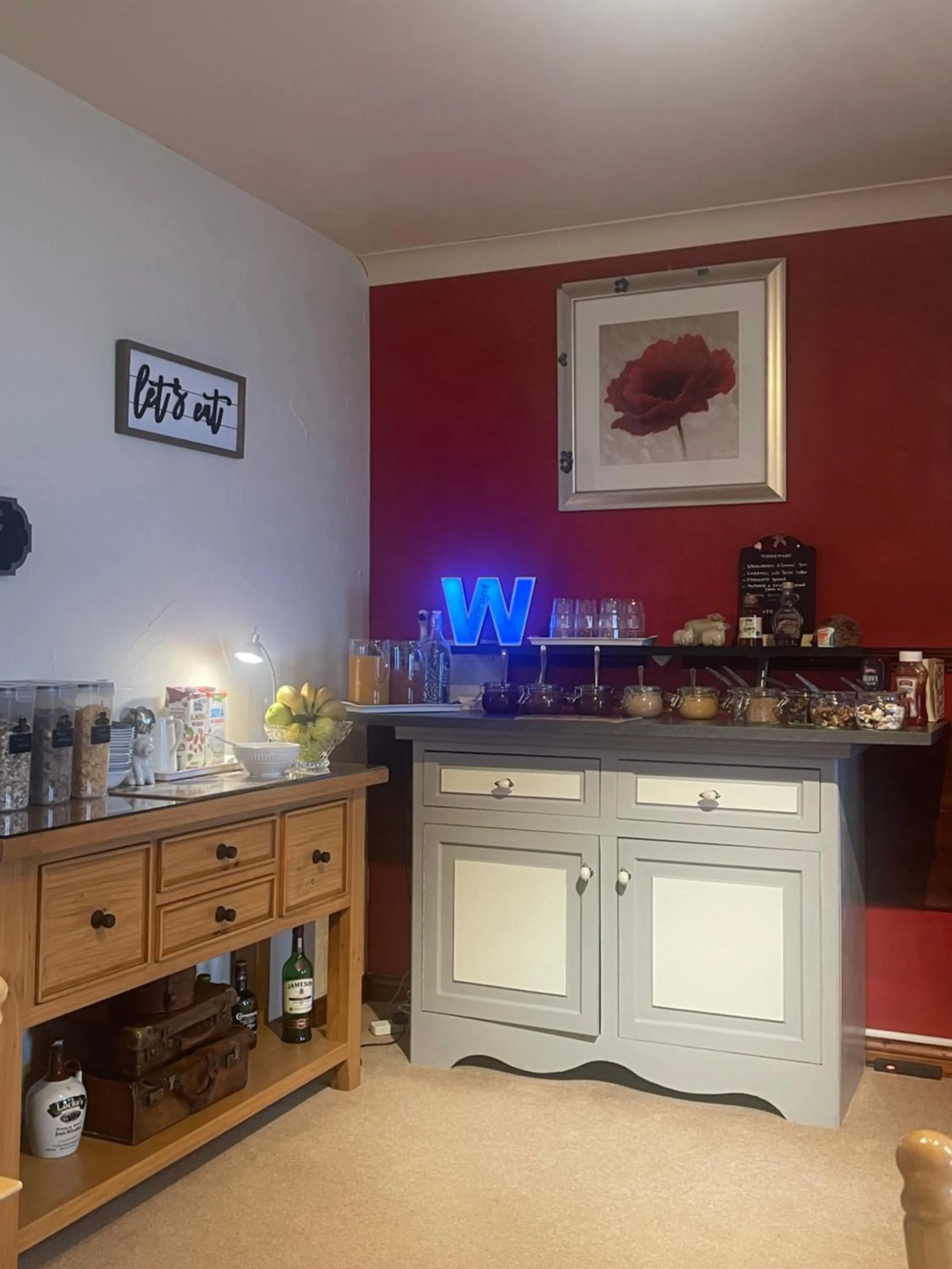 Breakfast in Waterfront Rest B&B