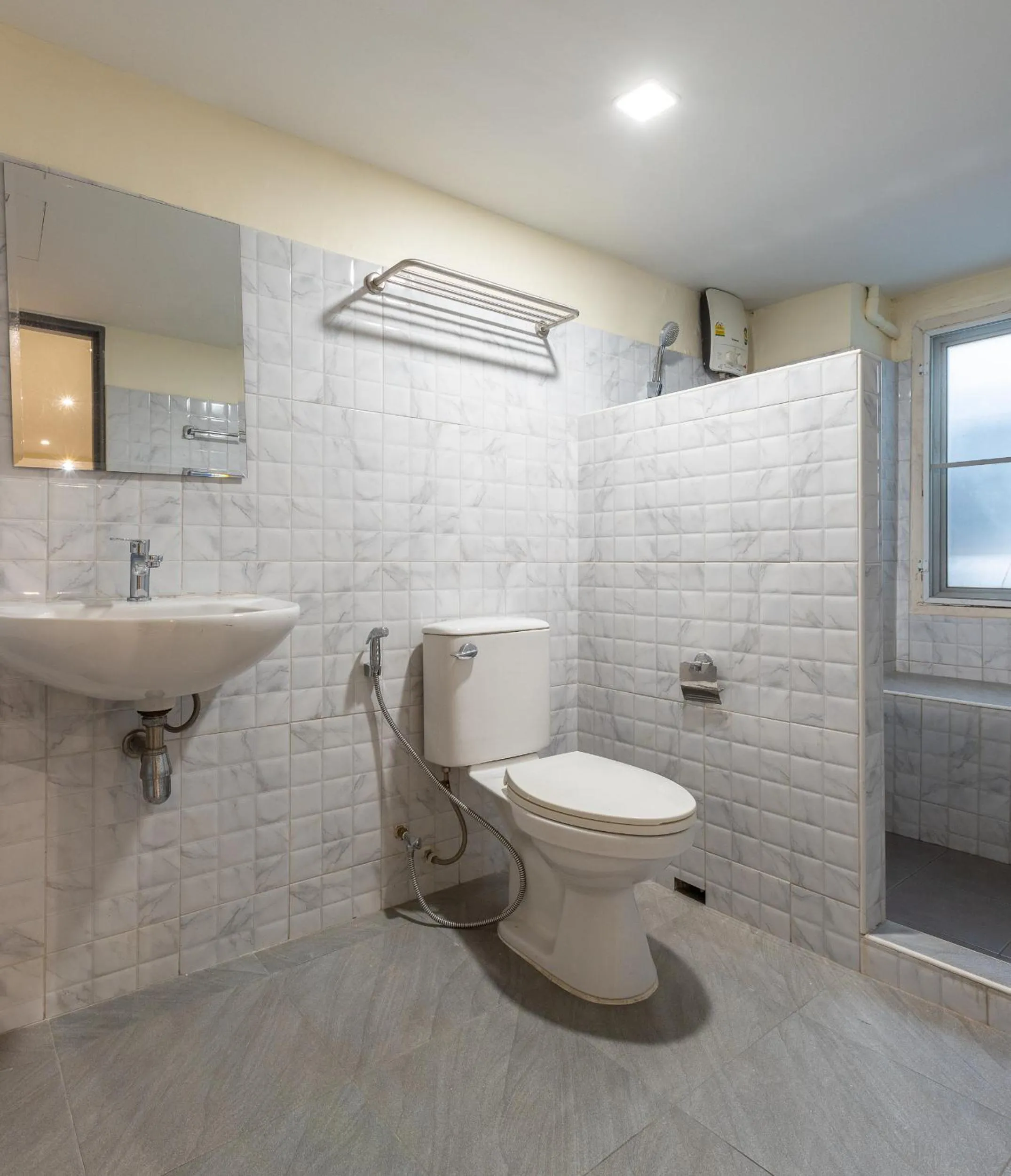 Bathroom in Siam Star Hotel