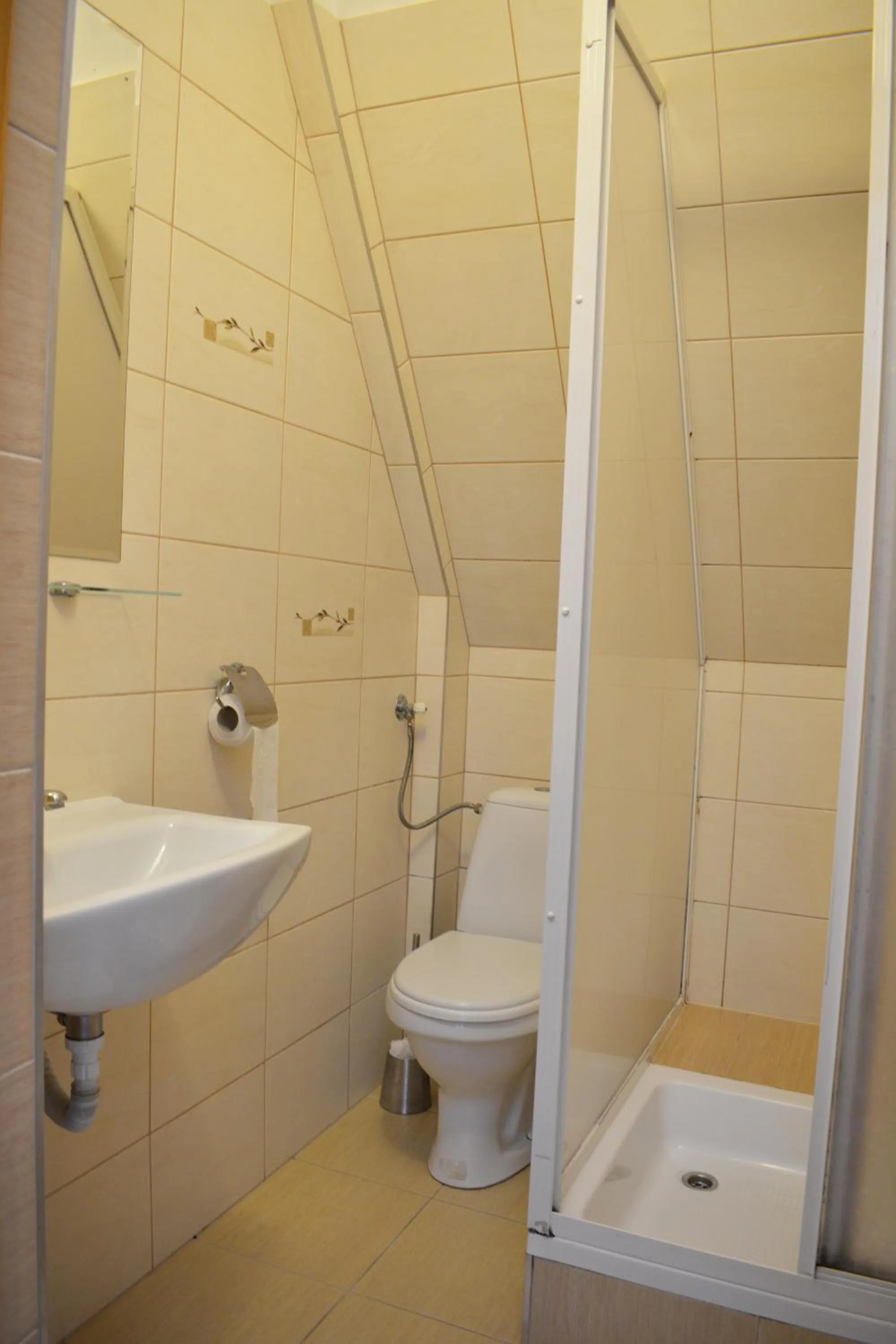 Shower in Willa Halka