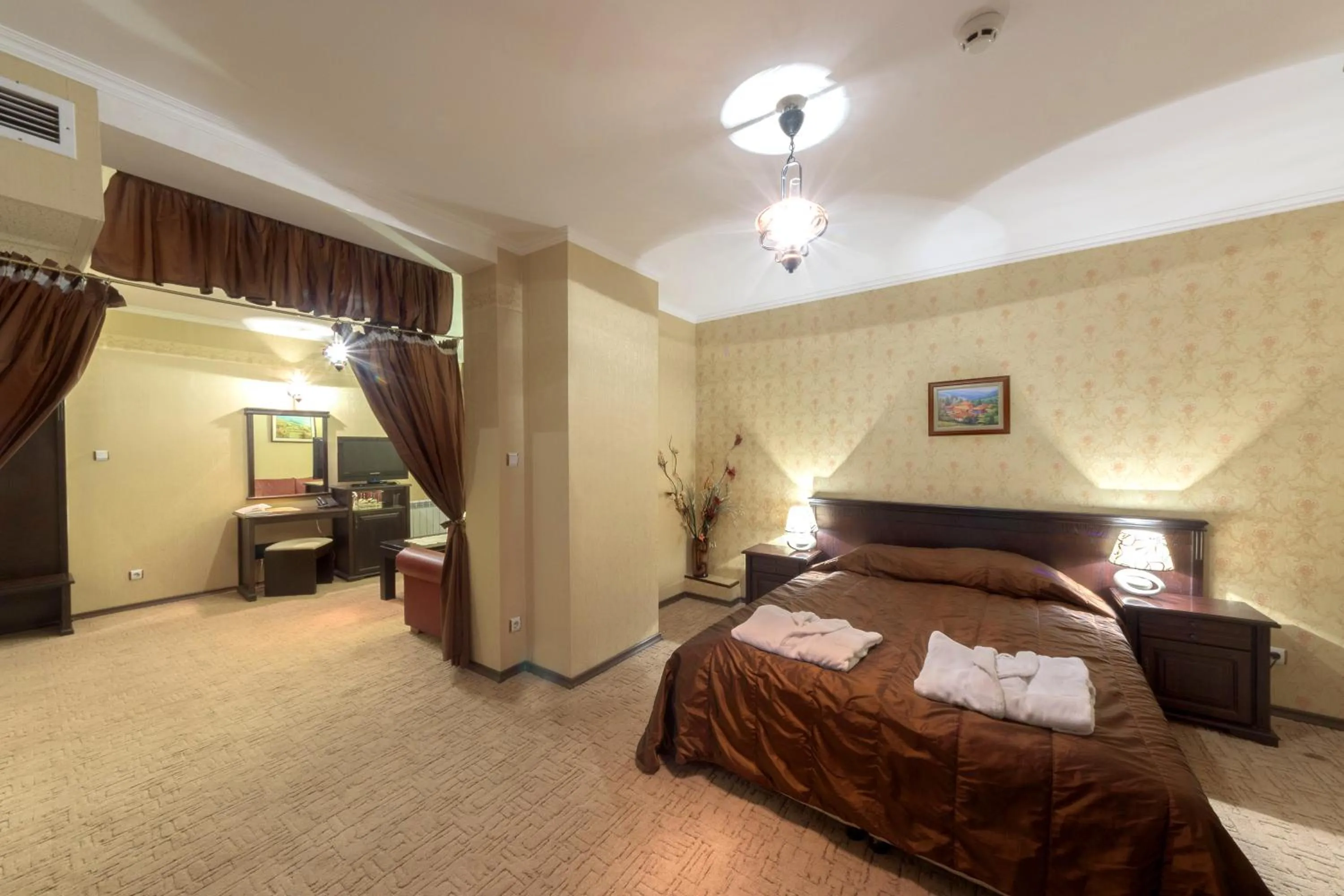 Photo of the whole room, Bed in Hotel Izvora 2