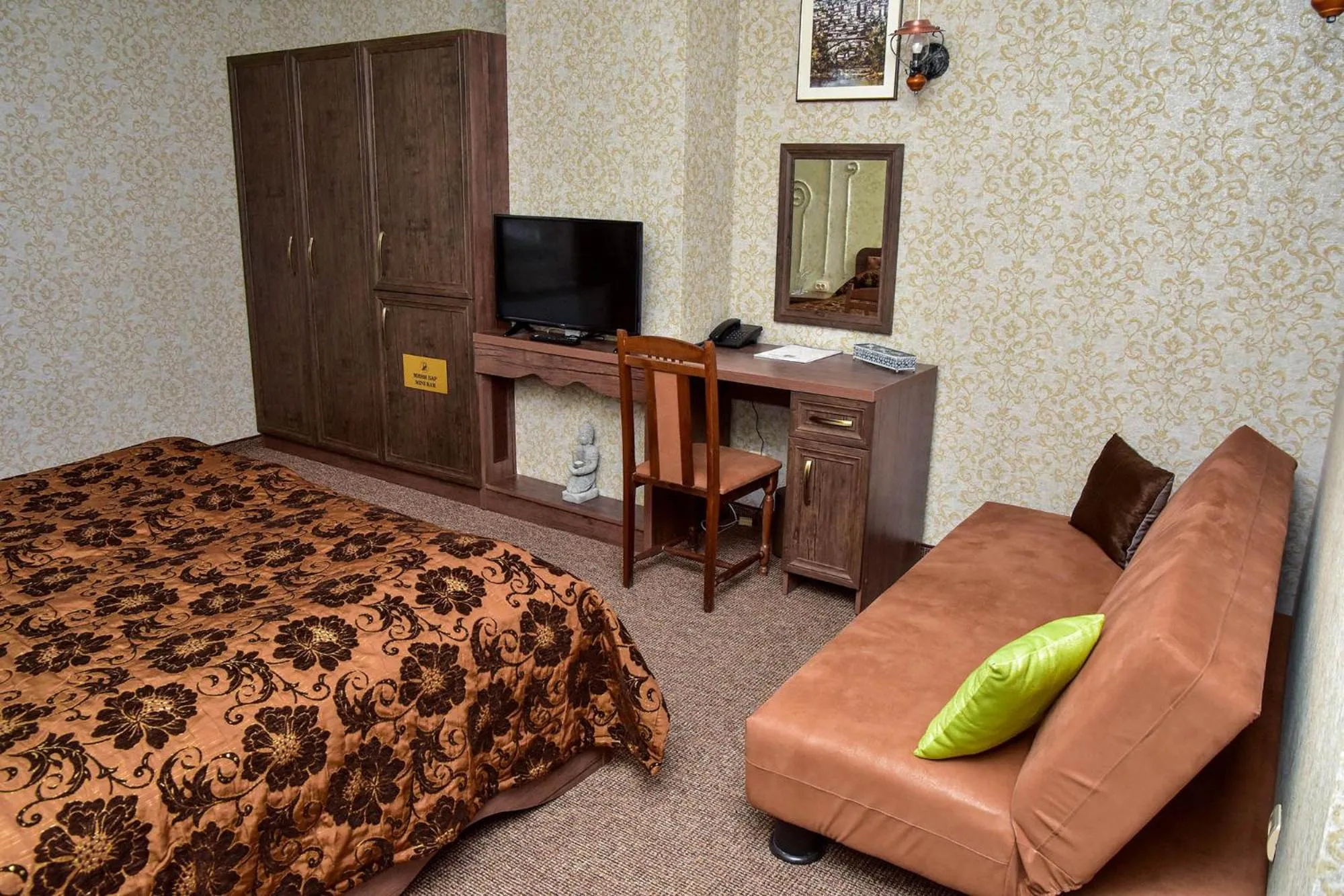 Bed in Hotel Izvora 2