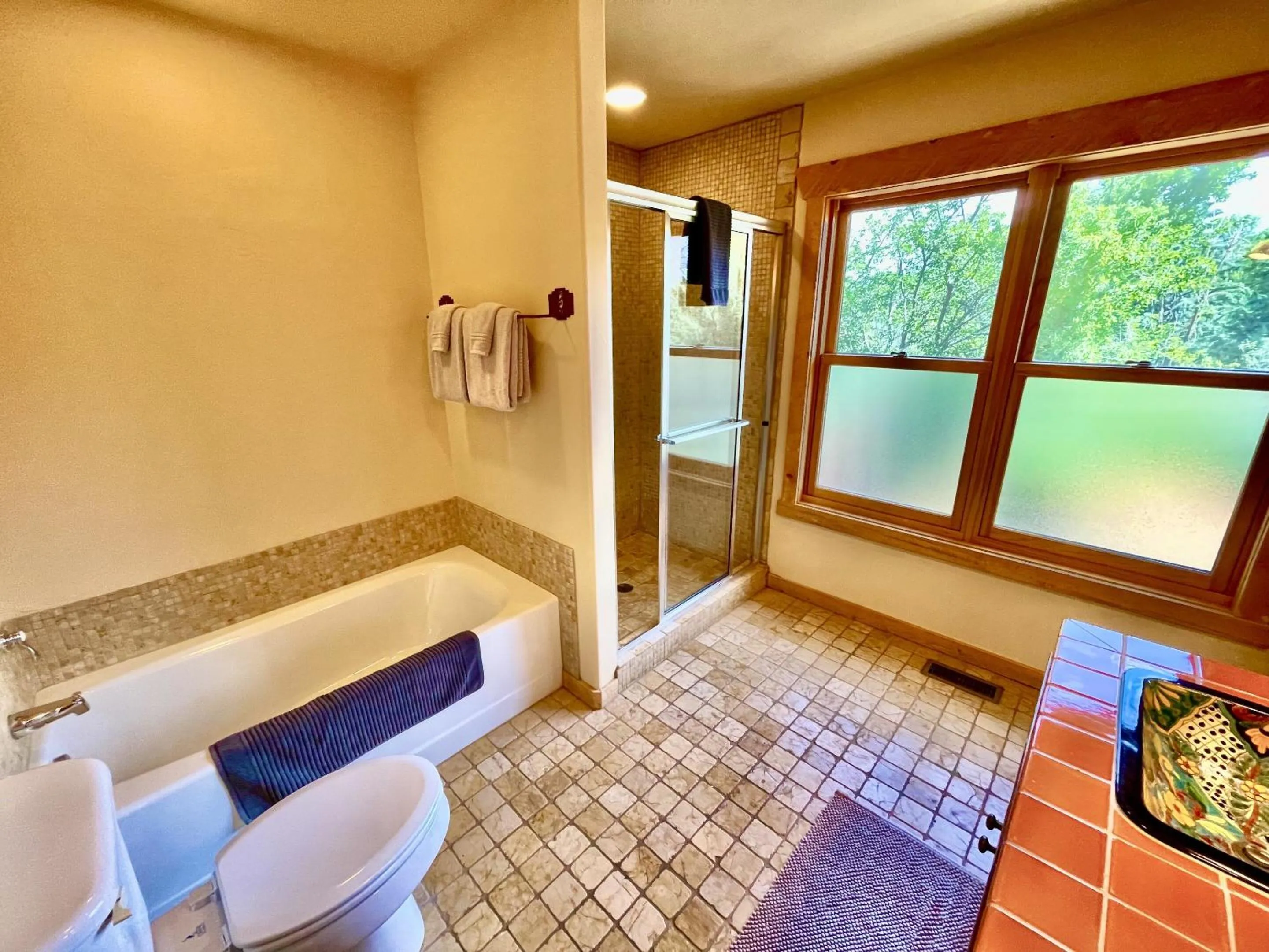 Bathroom in The Sanctuary by the Golf Course