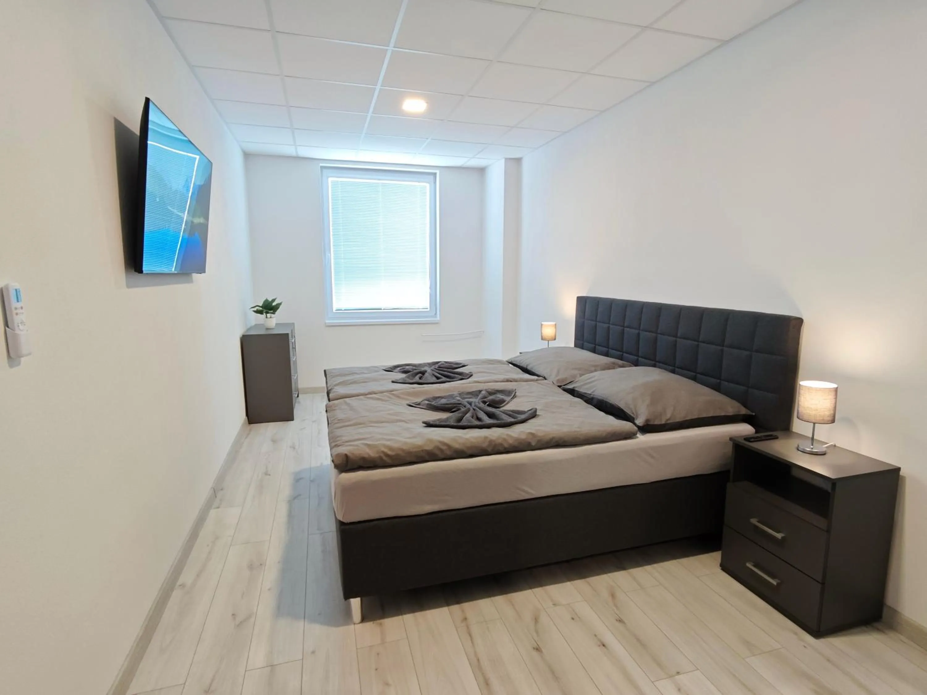 Bedroom, Bed in Hotel Slobi