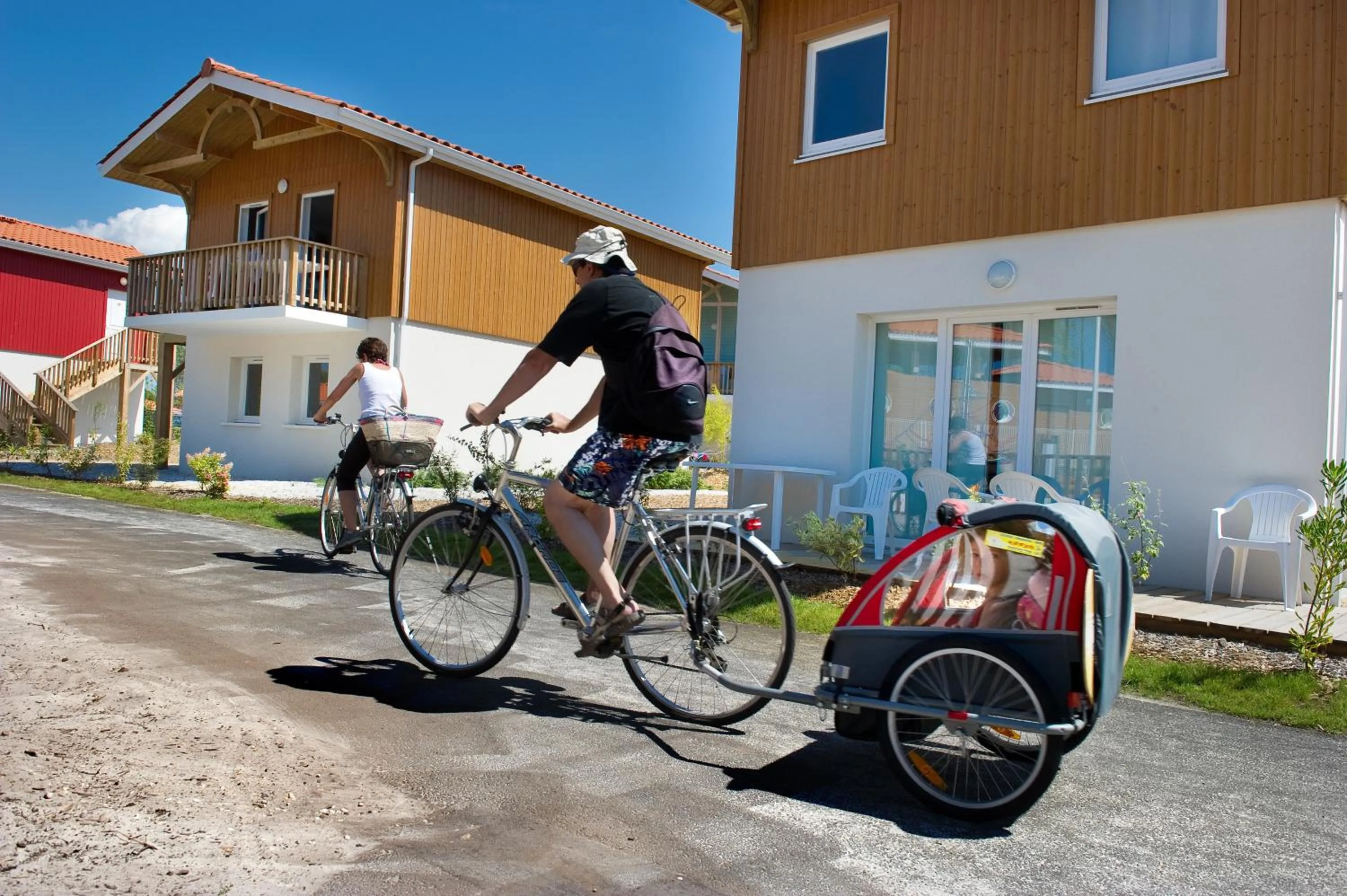 Cycling in Vacancéole - Le Domaine des Grands Lacs