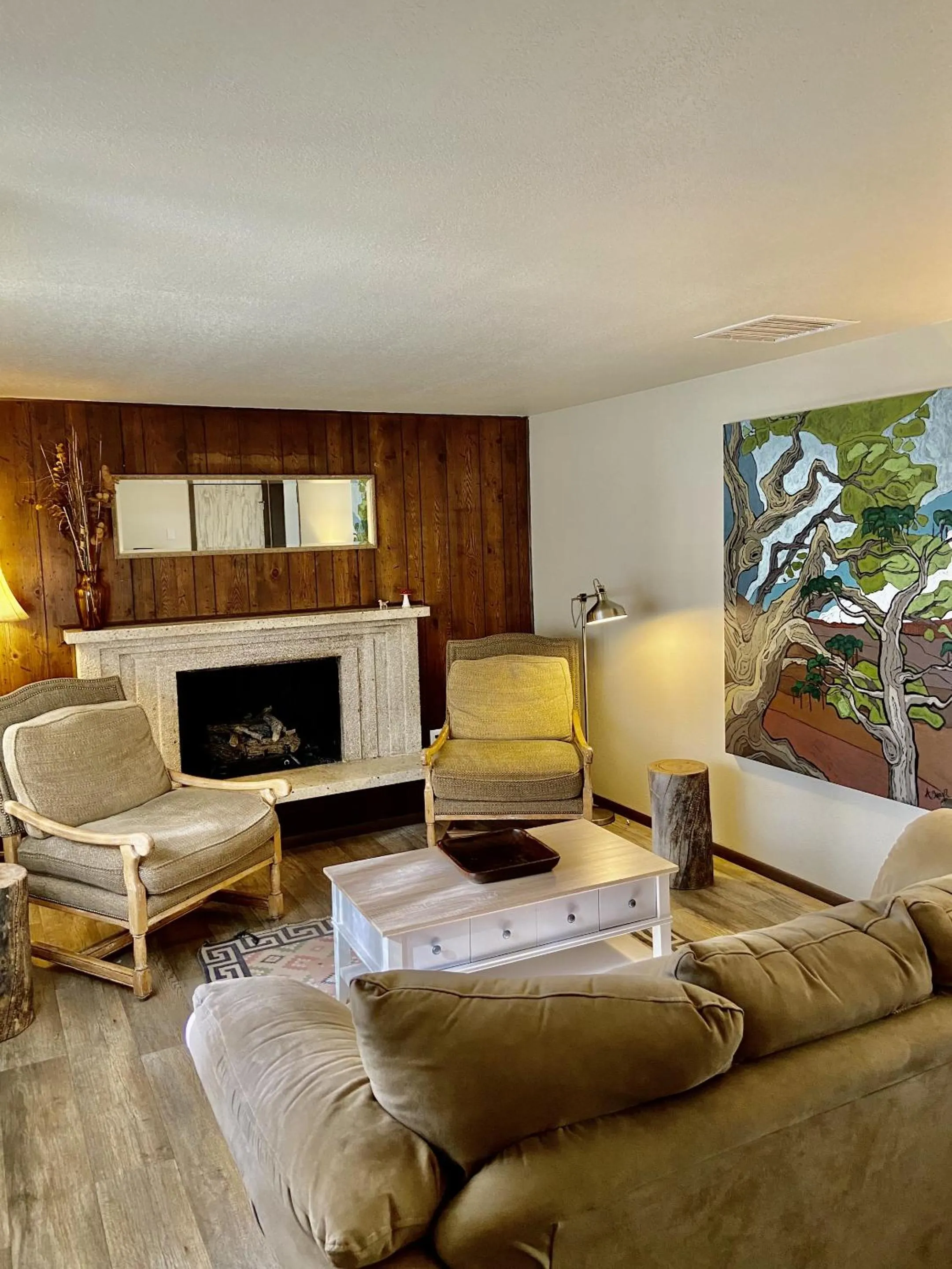 Living room in The Finca - Moab's Hidden Gem