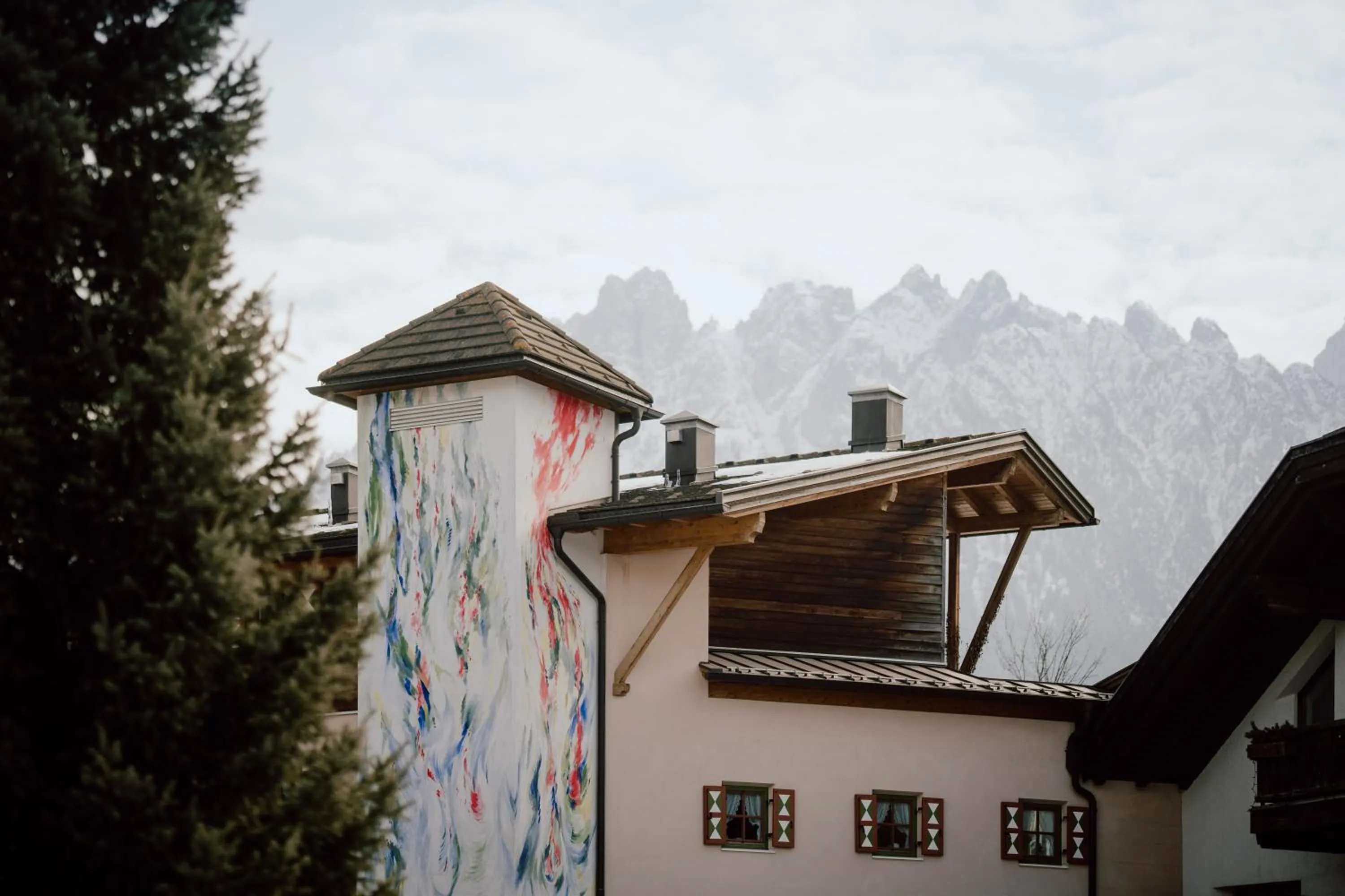 Property building in Arthotel Gratschwirt