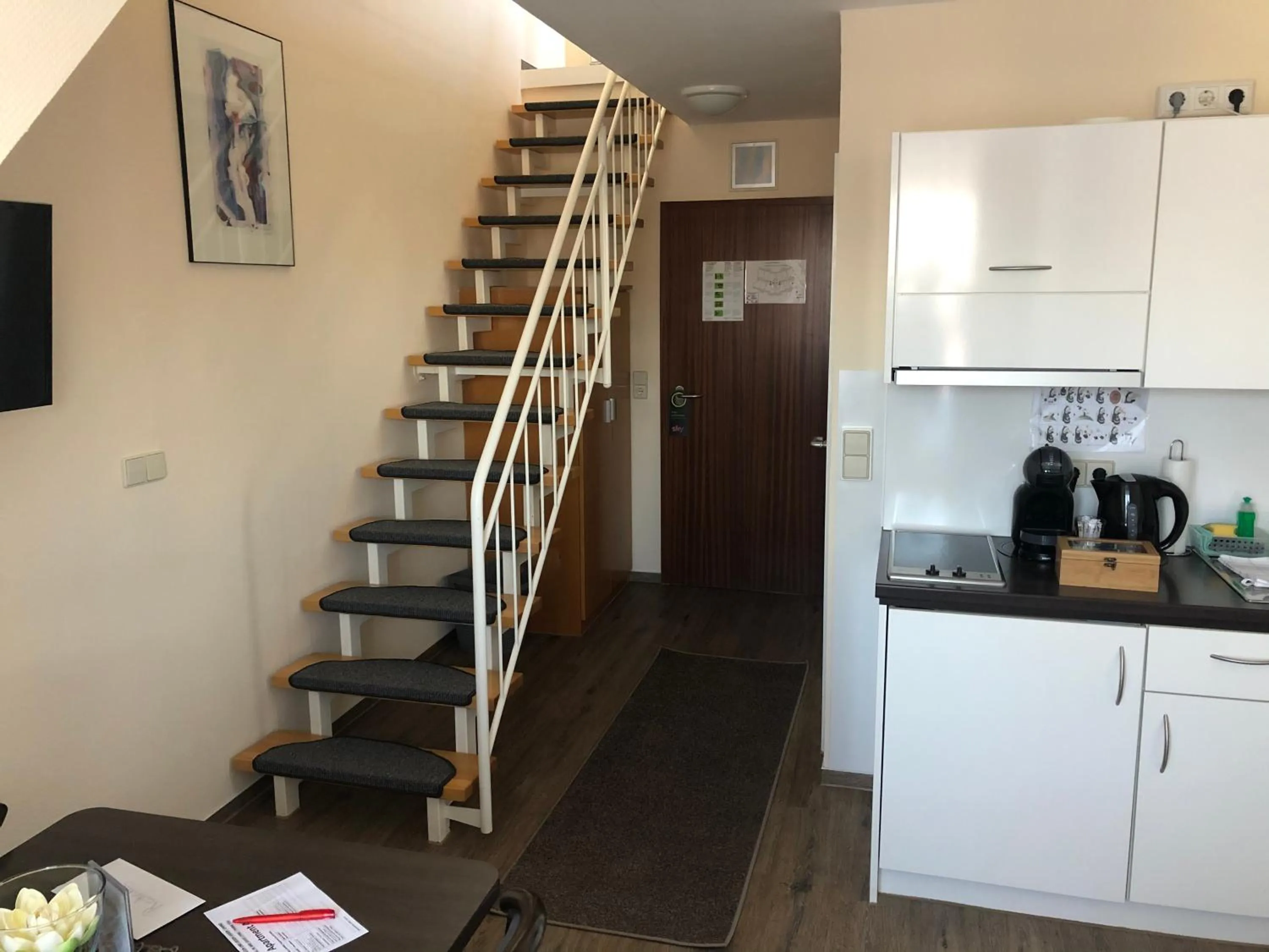 Kitchen or kitchenette in Apartment 47