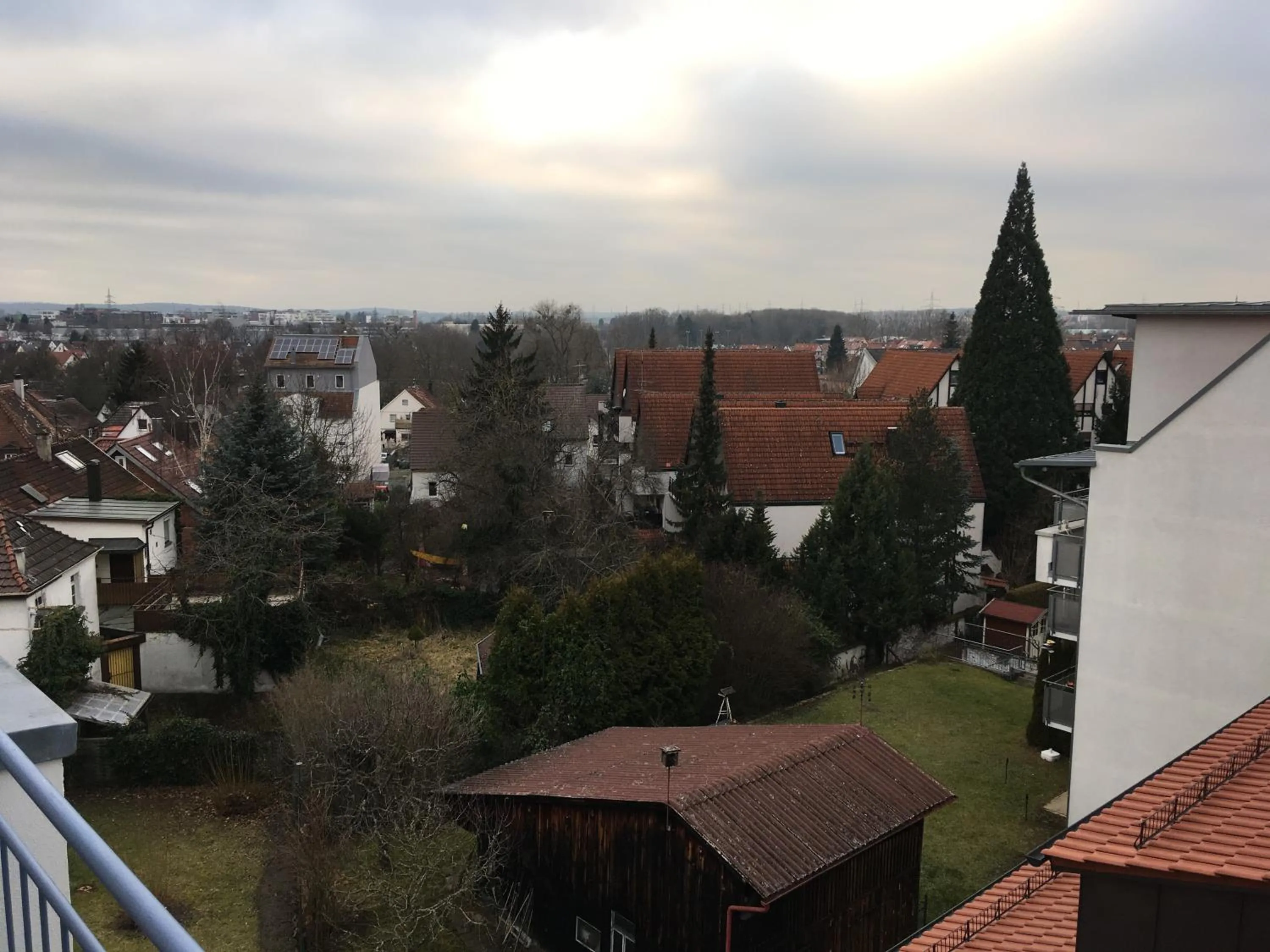 Neighbourhood in Apartment 47