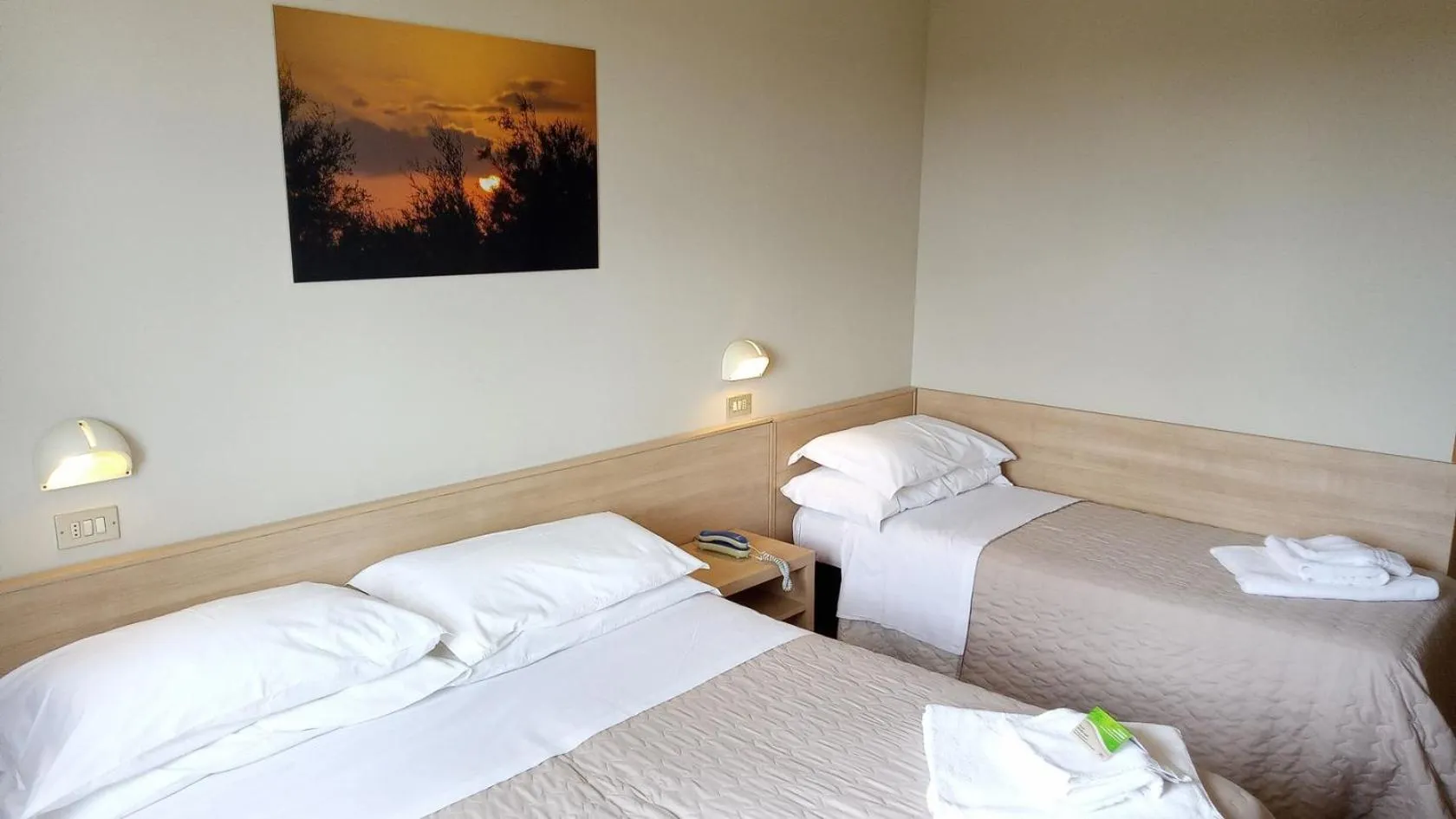 Photo of the whole room, Bed in Hotel President