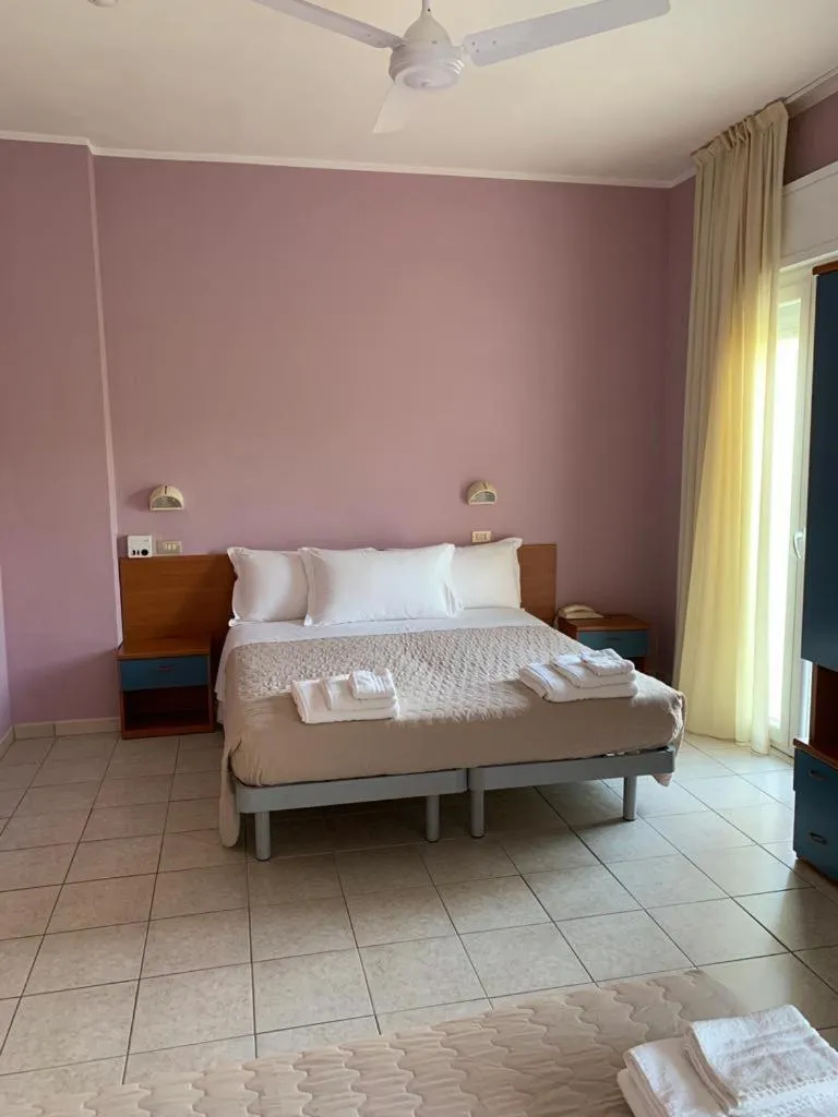 Photo of the whole room, Bed in Hotel President