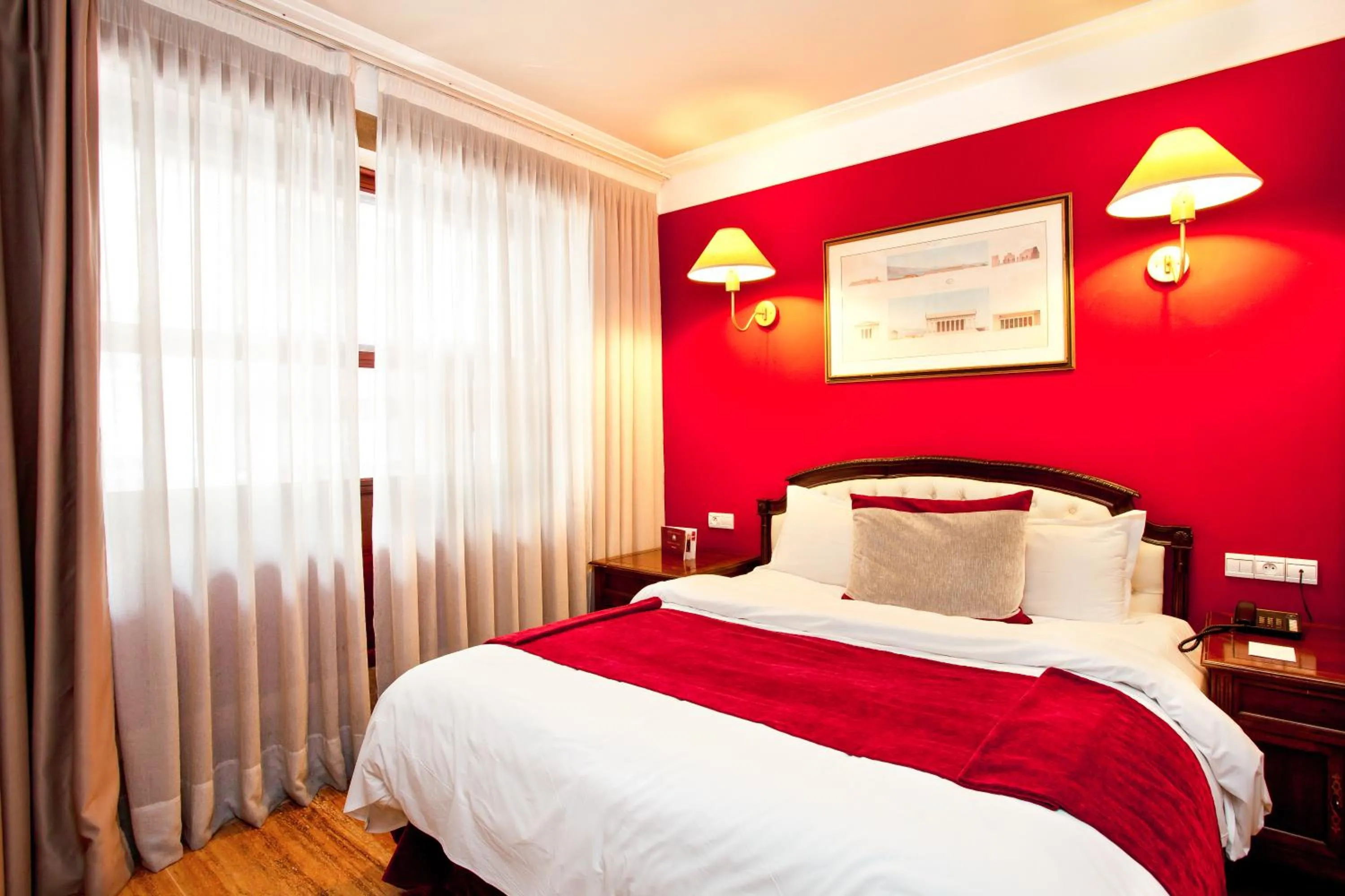 Bed in Hôtel Les Saisons