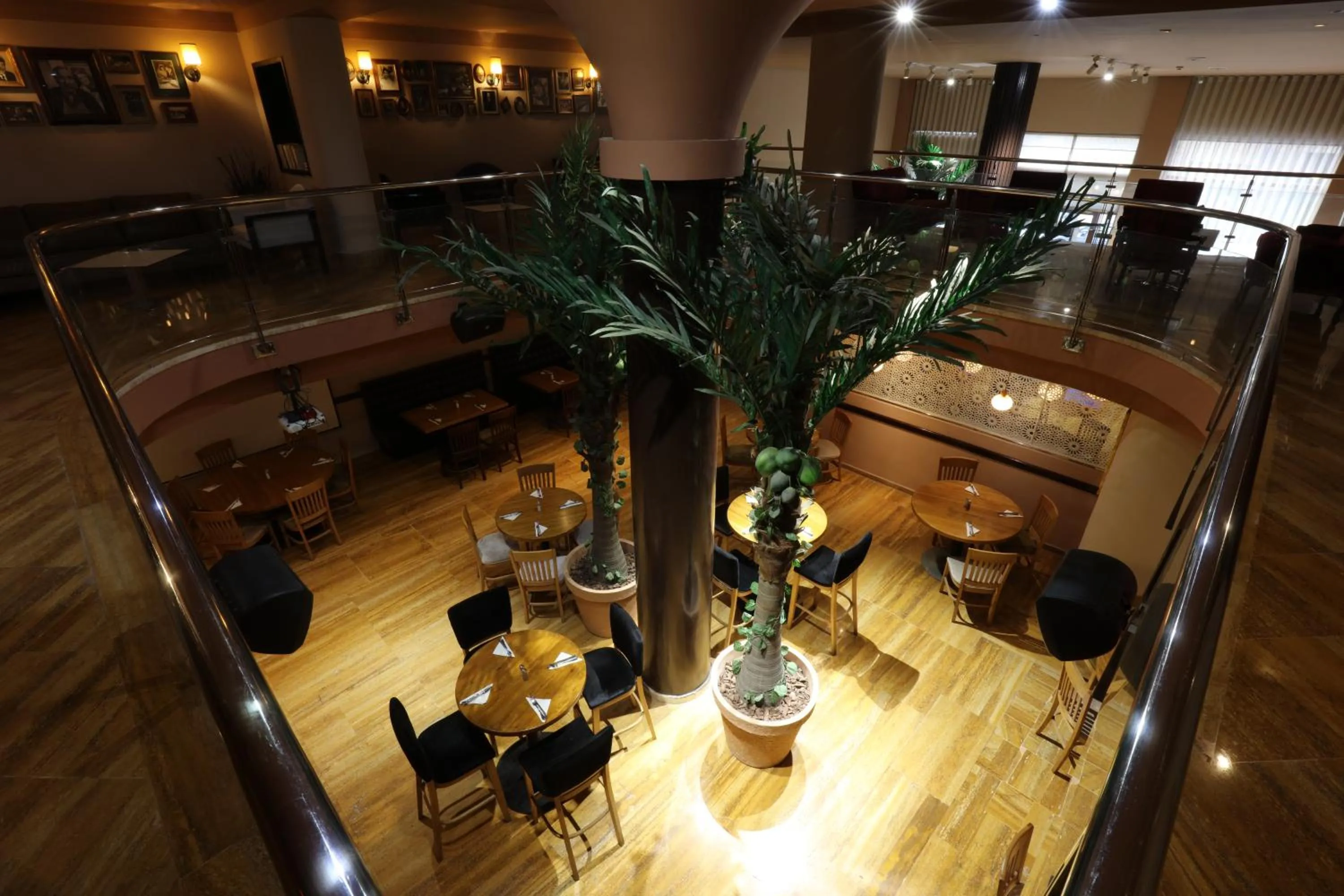 Restaurant/places to eat in Hôtel Les Saisons