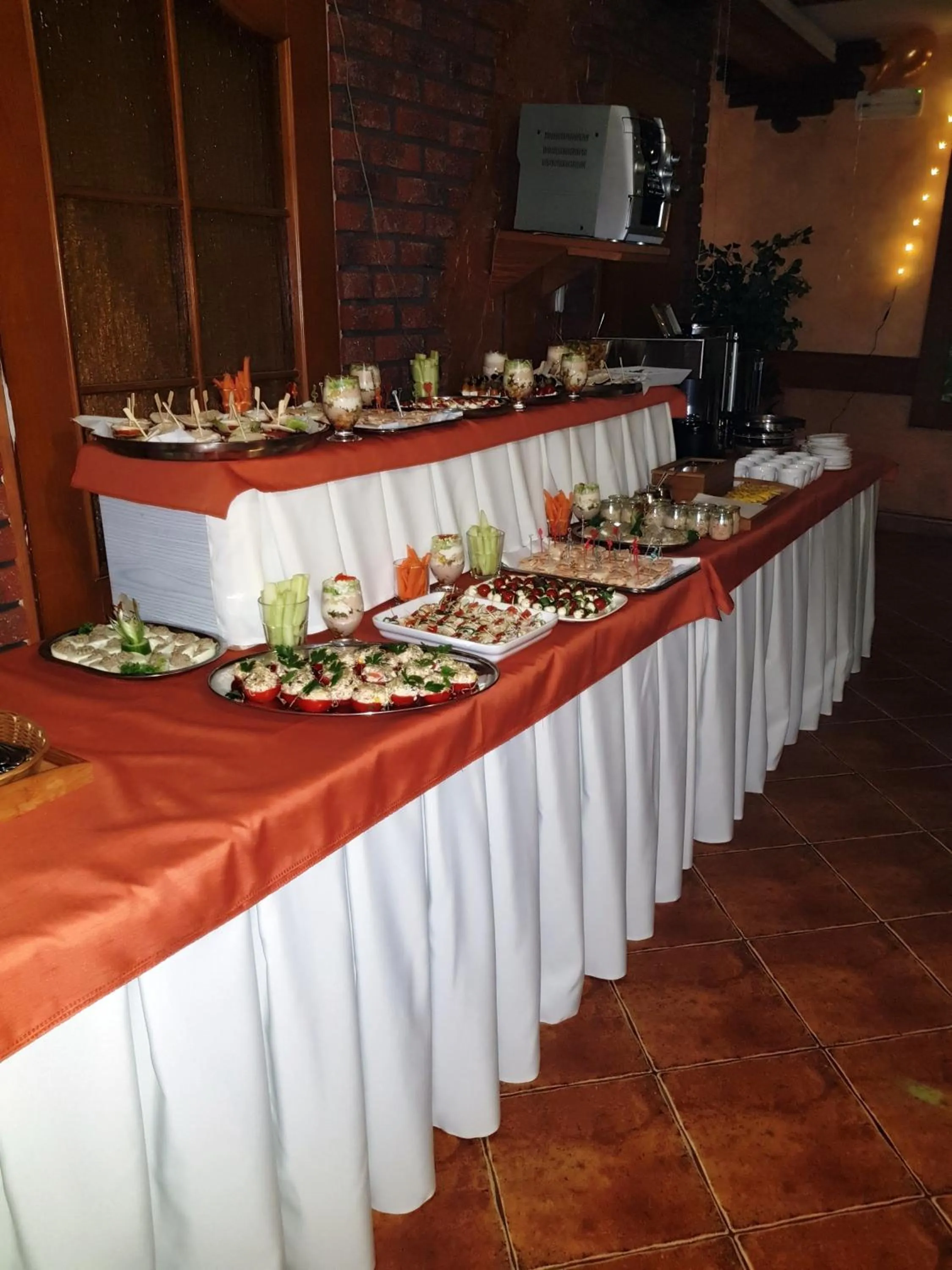 Food and drinks in Willa Lala