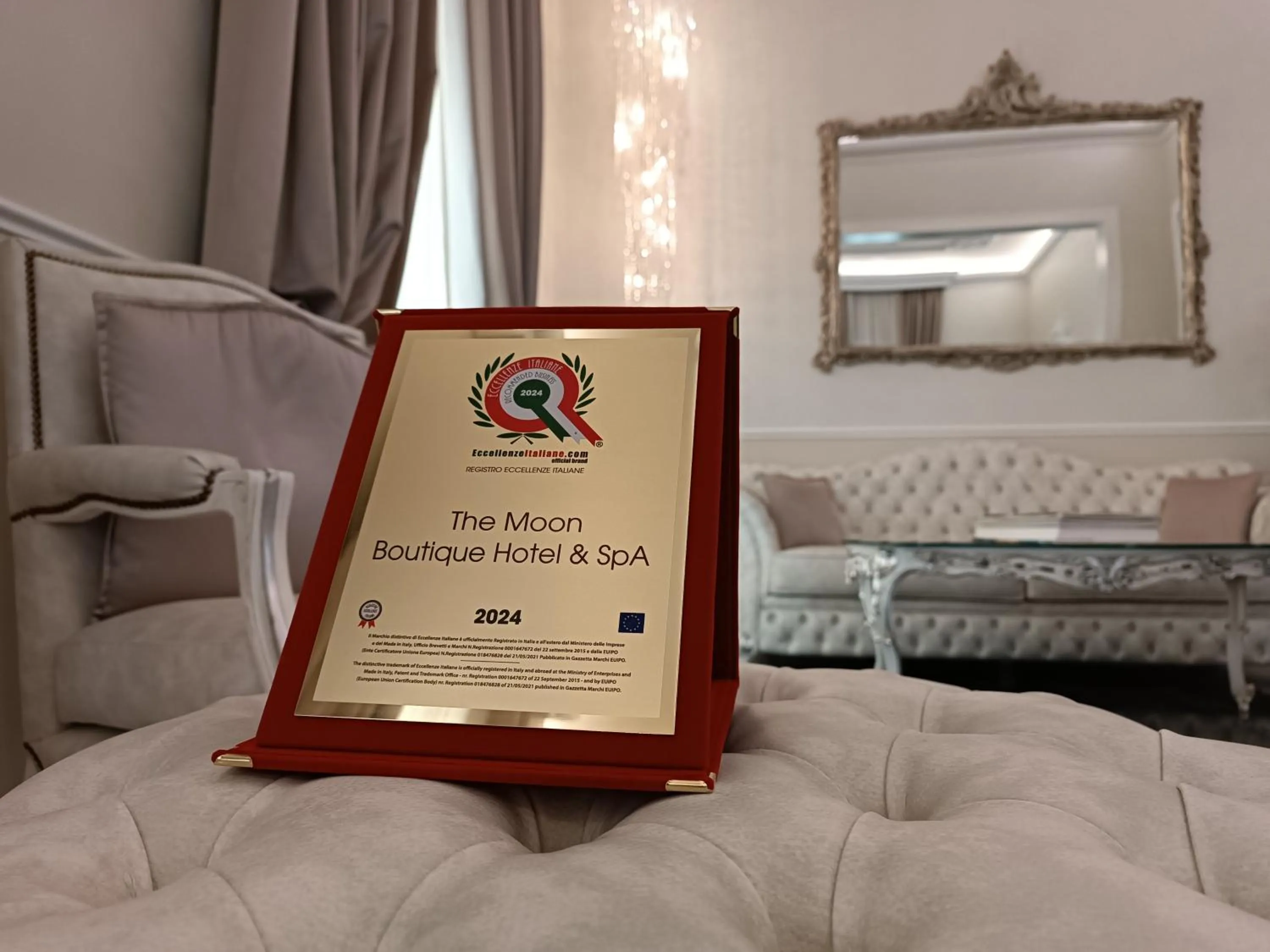 Logo/Certificate/Sign, Bed in The Moon Boutique Hotel & Spa