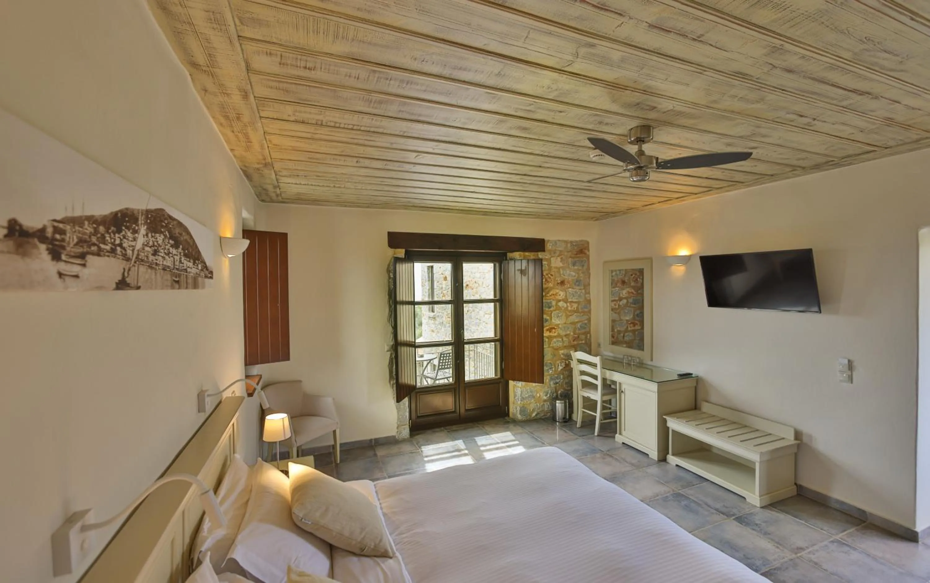 Bedroom, Bed in Castello Antico Hotel