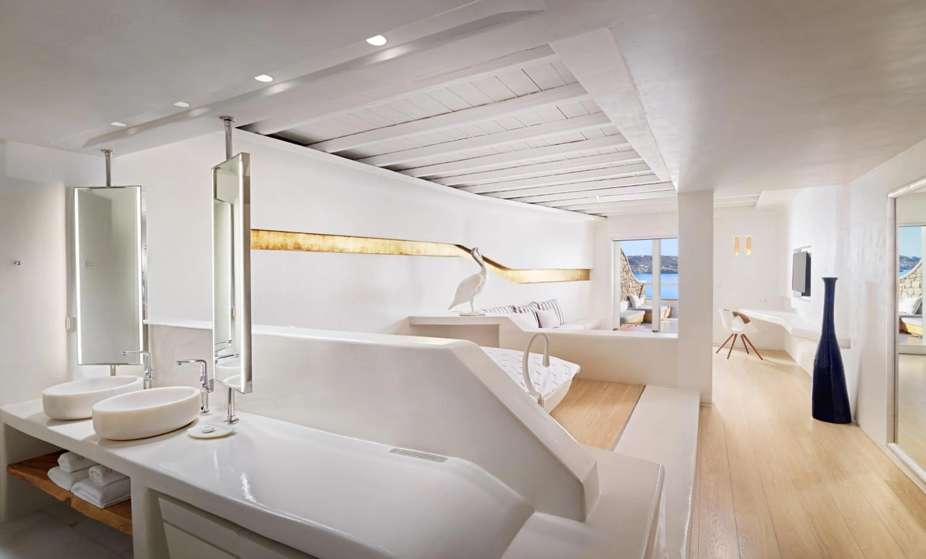 Bed in Cavo Tagoo Mykonos