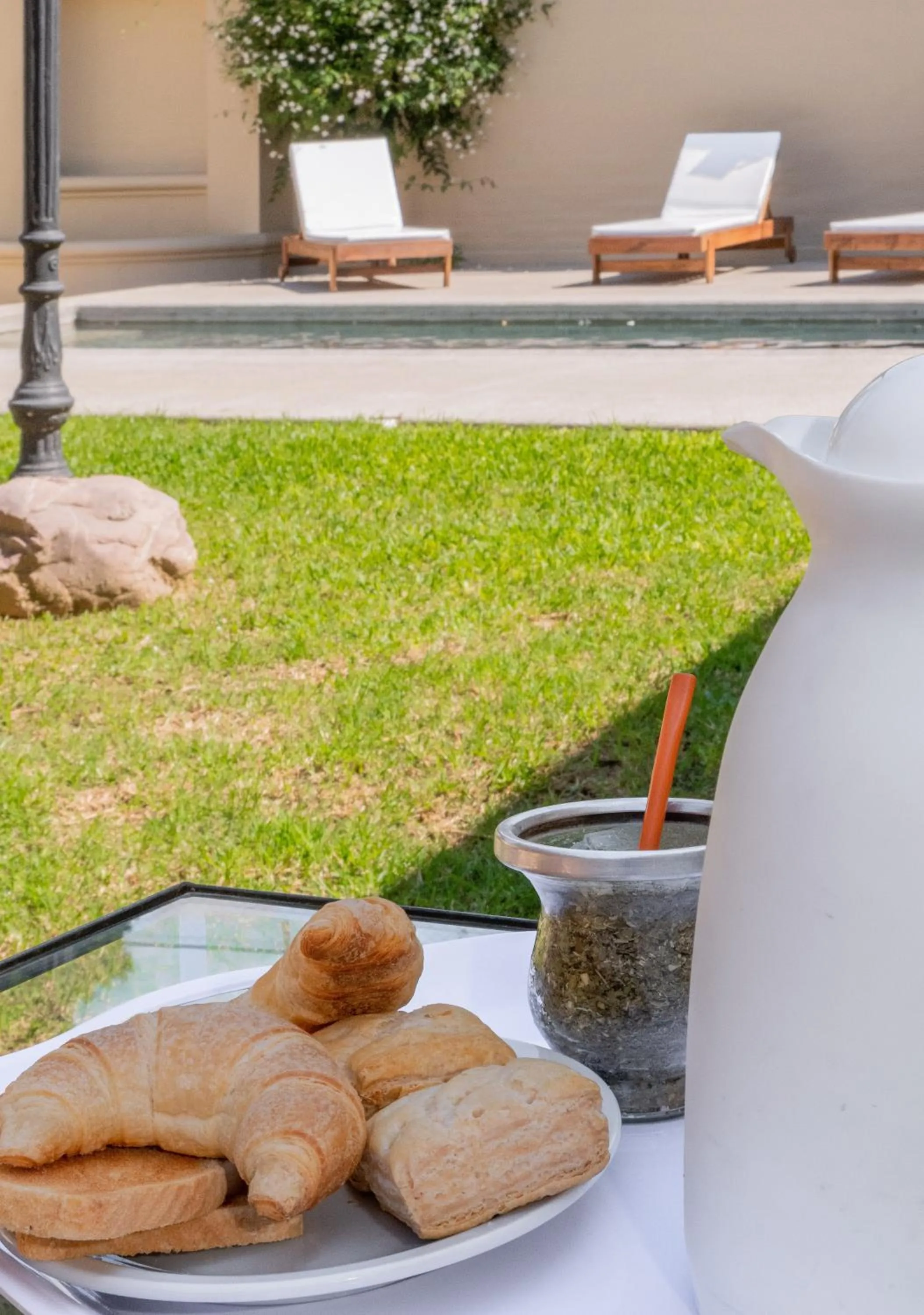 Garden in El Arribo Hotel