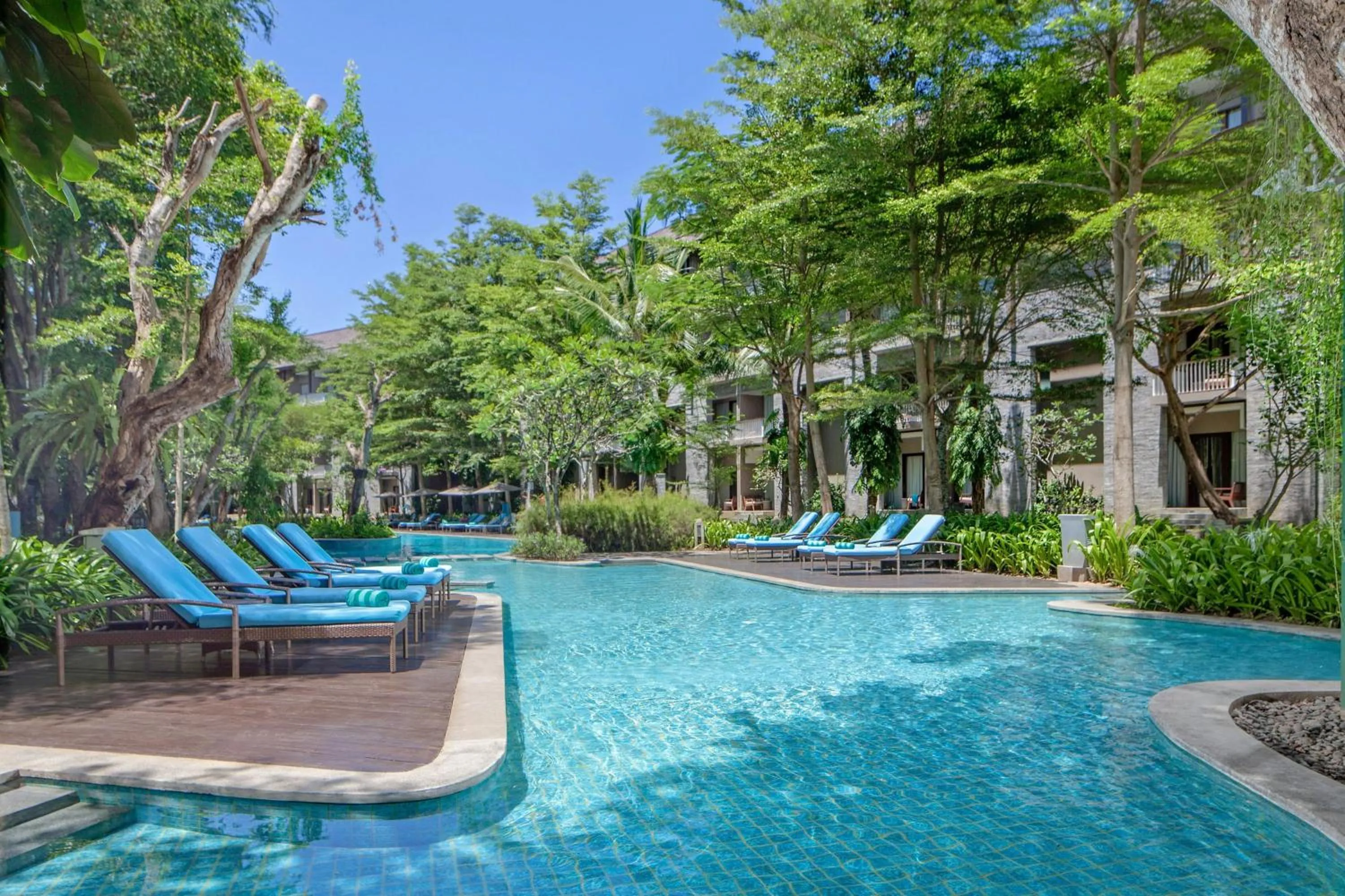 Swimming pool in Courtyard by Marriott Bali Nusa Dua Resort
