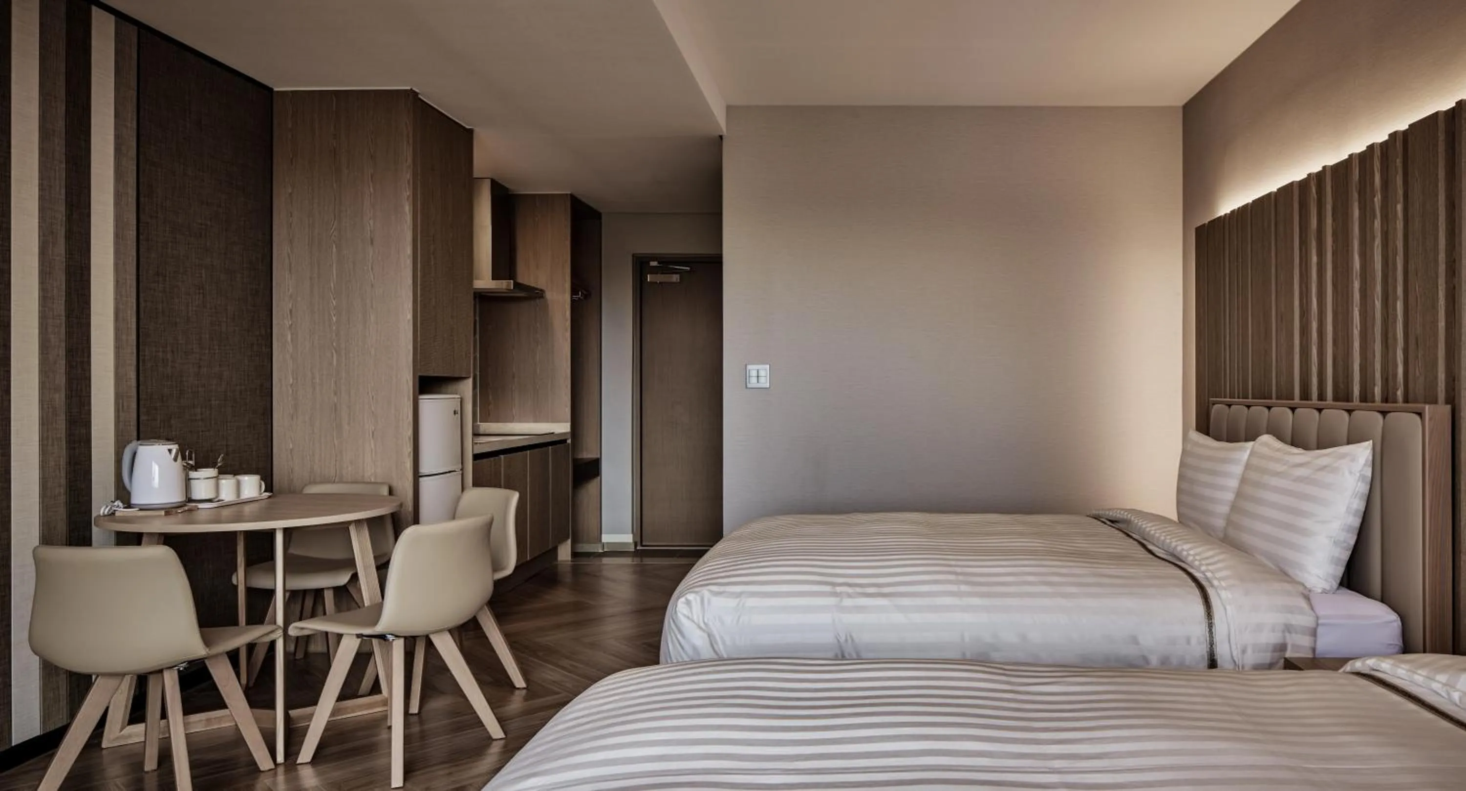 Photo of the whole room, Bed in Sono Belle Cheonan